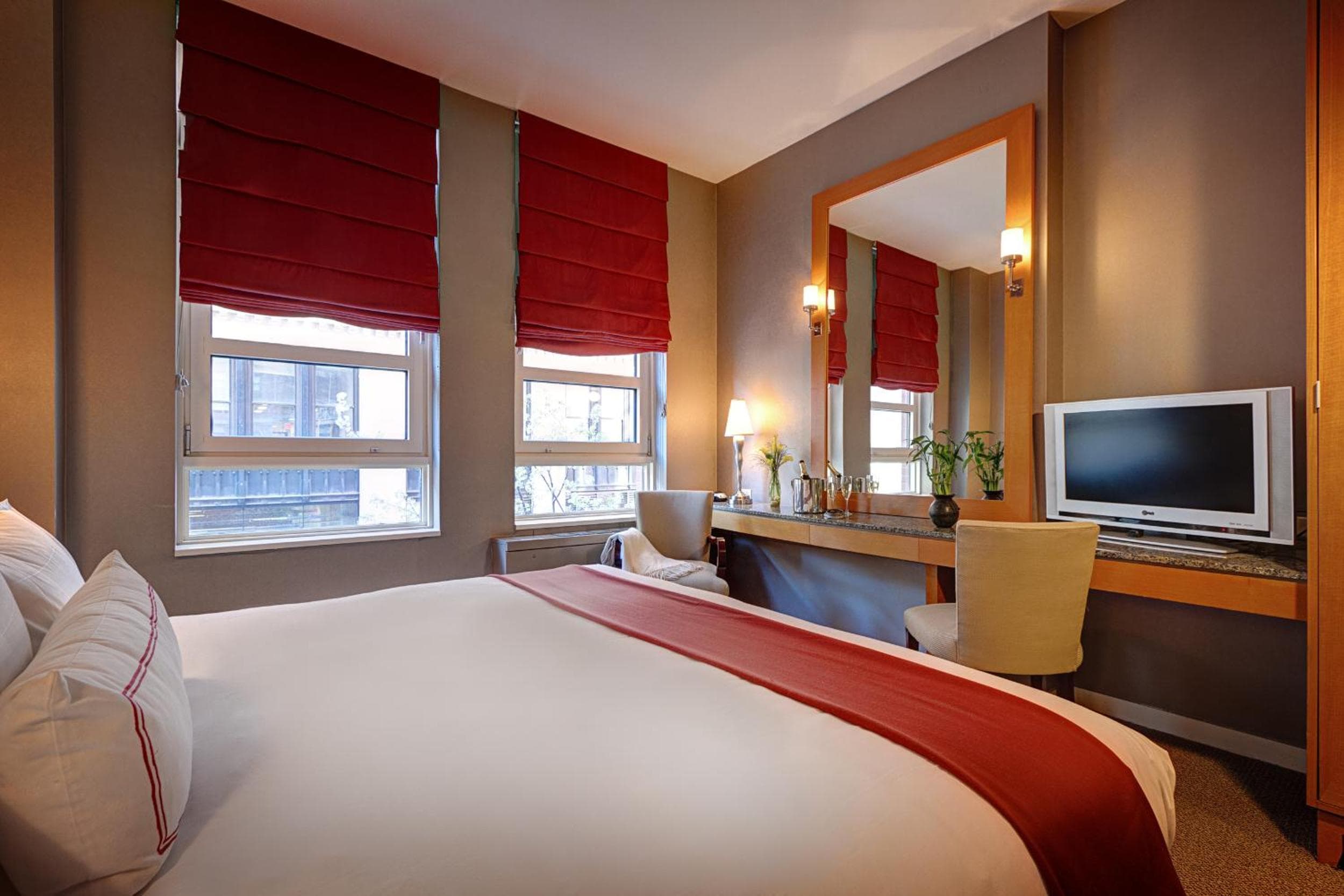 Hotel Giraffe di Library Hotel Collection — 2