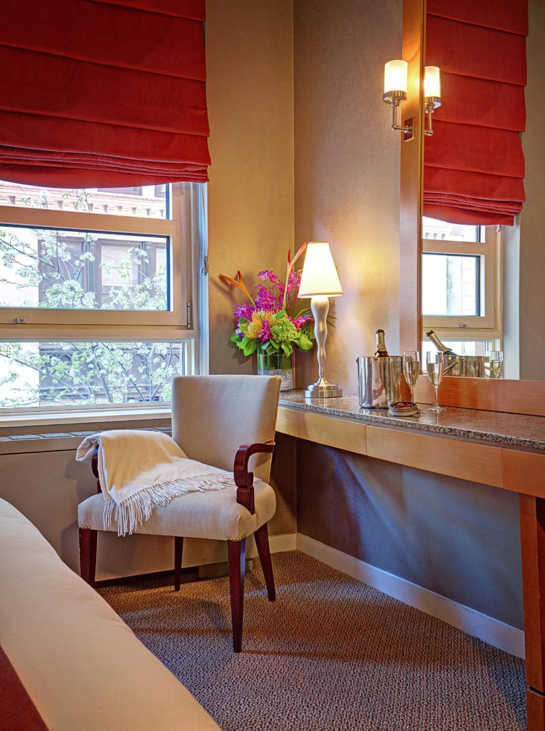 Hotel Giraffe di Library Hotel Collection — 30