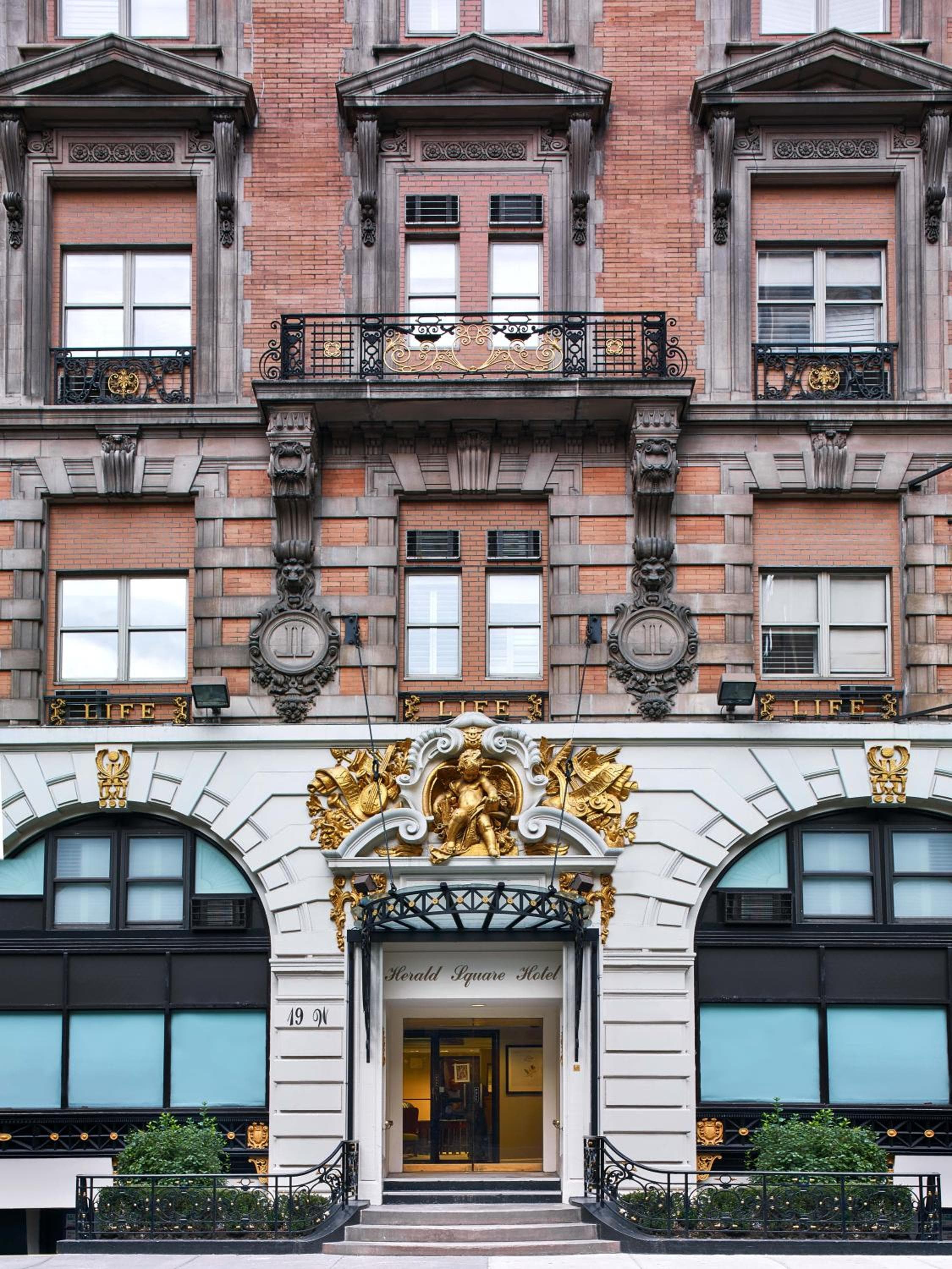 Life Hotel New York — 1