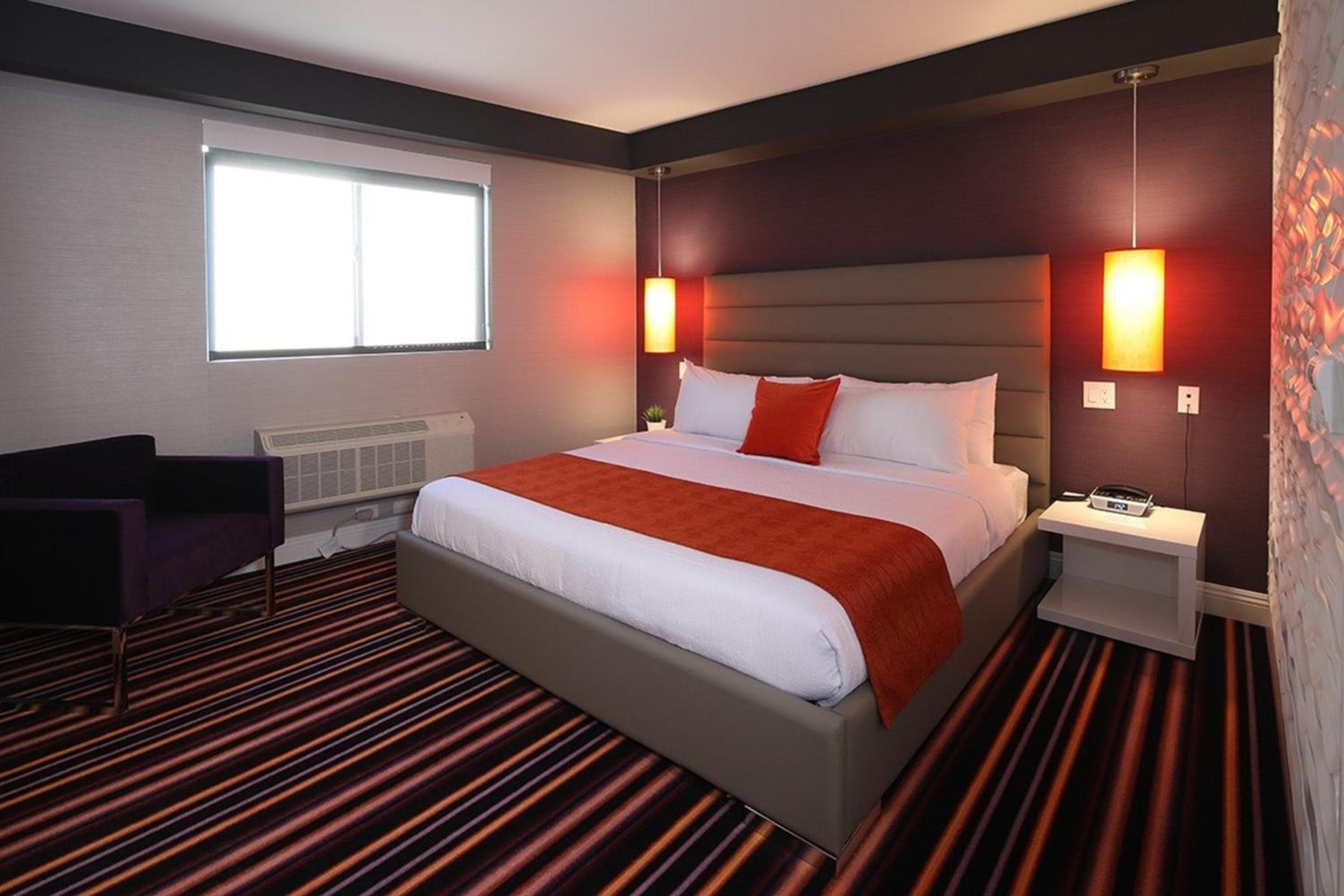 Lexen Hotel - Hollywood Walk of Fame-Universal Studios — 17