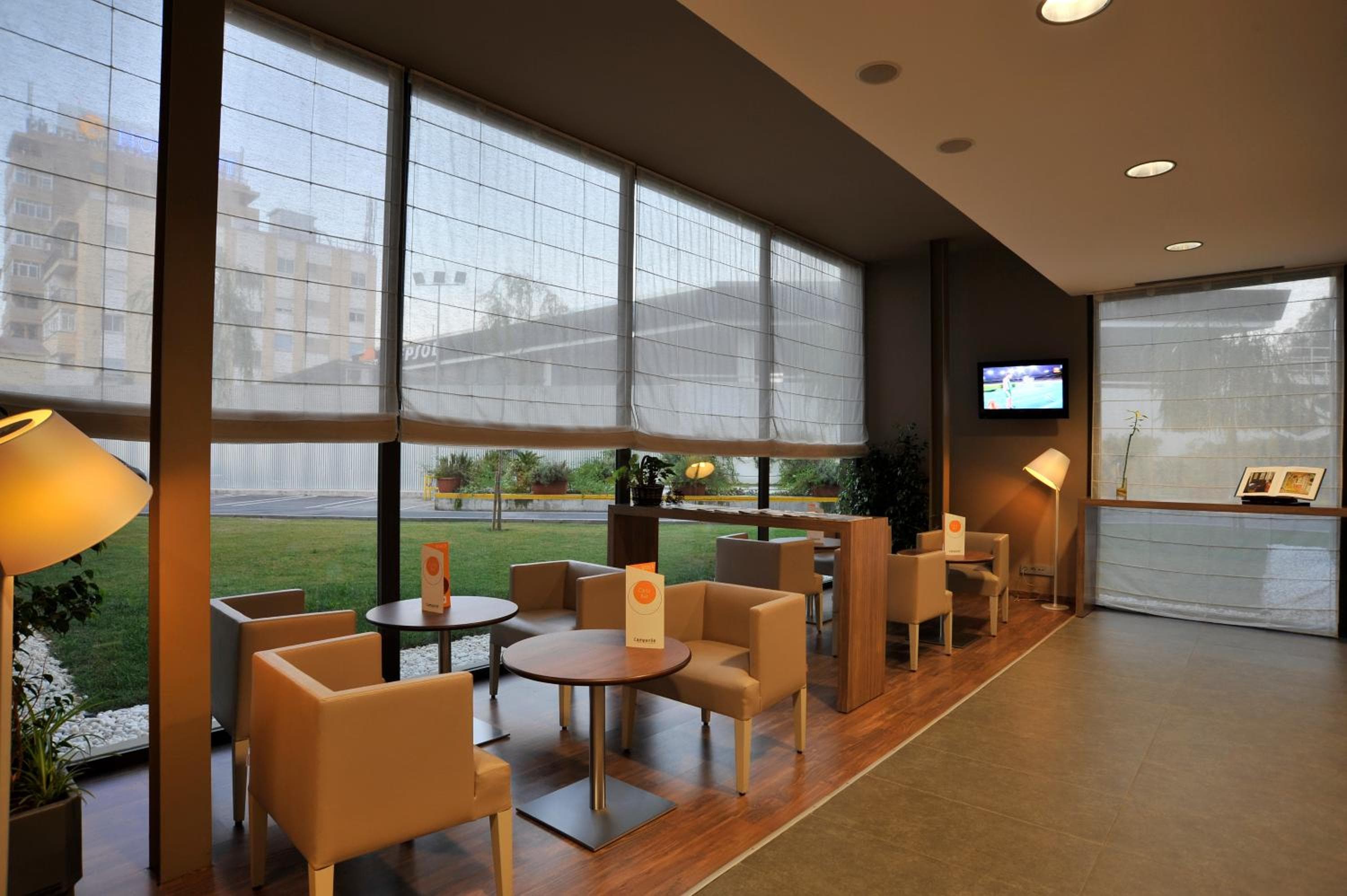 Travelodge Málaga Flughafen — 9