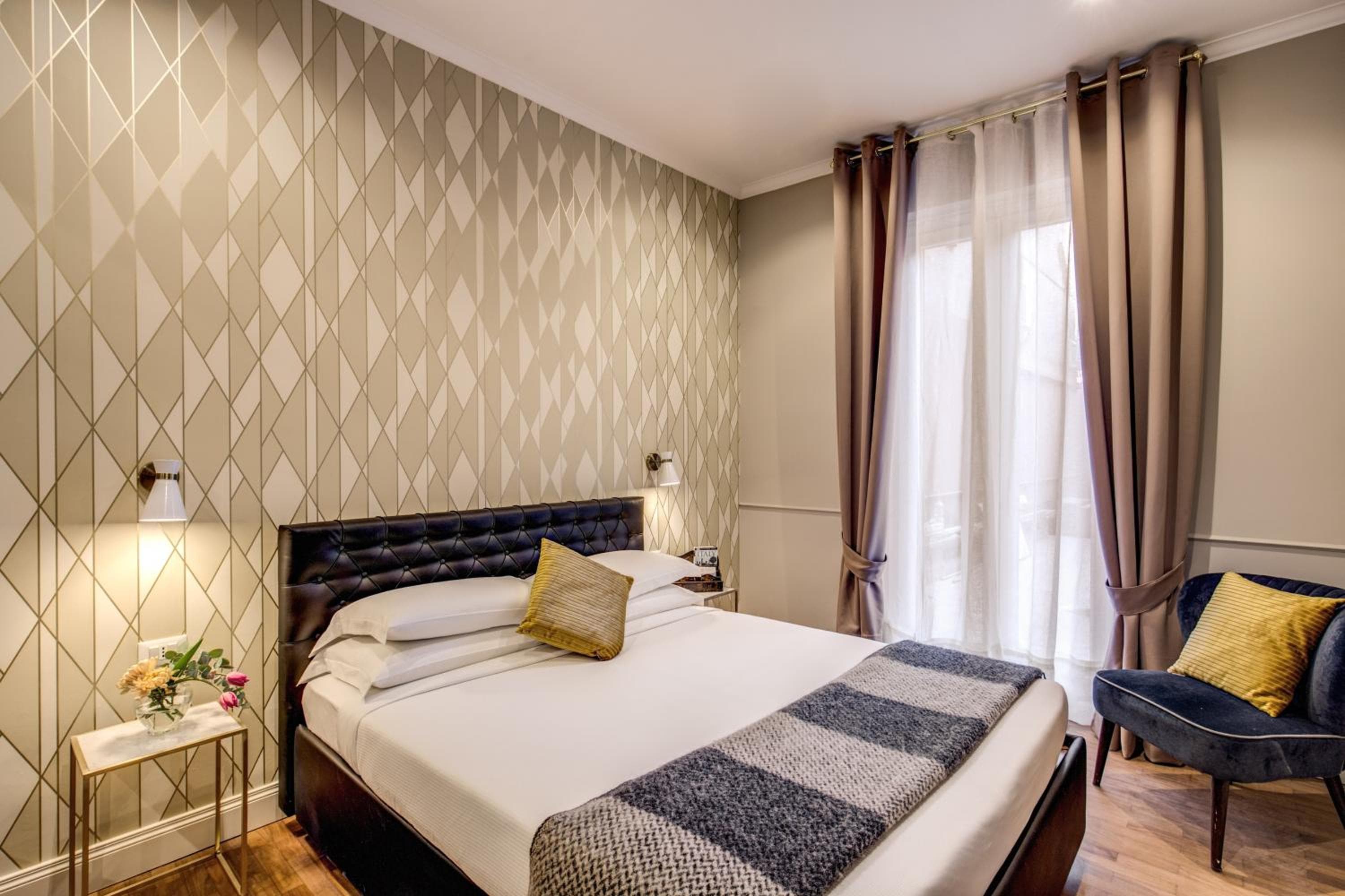 Charme Spagna Boutique Hotel — 11