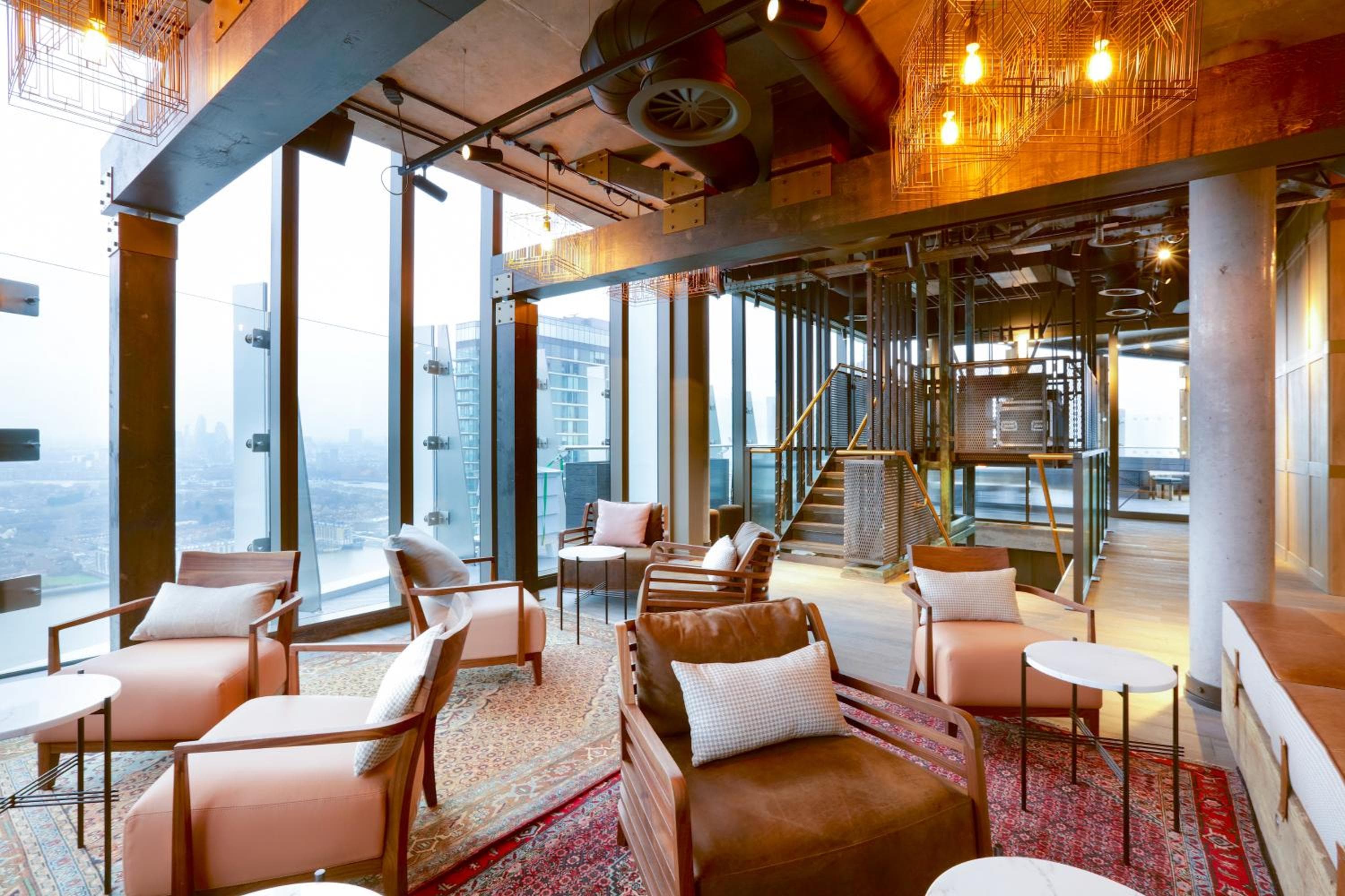 Novotel London Canary Wharf — 9