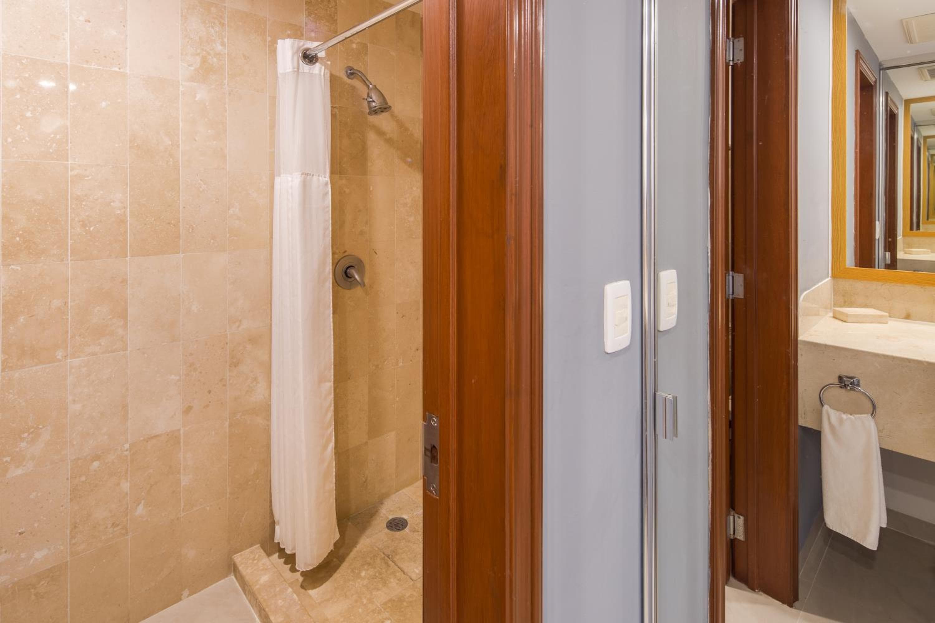 Wyndham Garden Playa del Carmen — 14