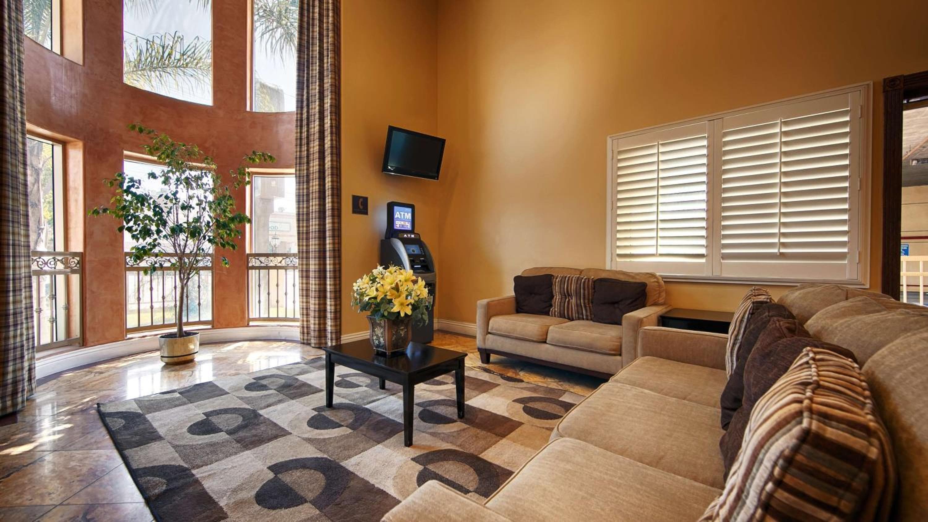 Best Western Burbank Aeropuerto Inn — 8