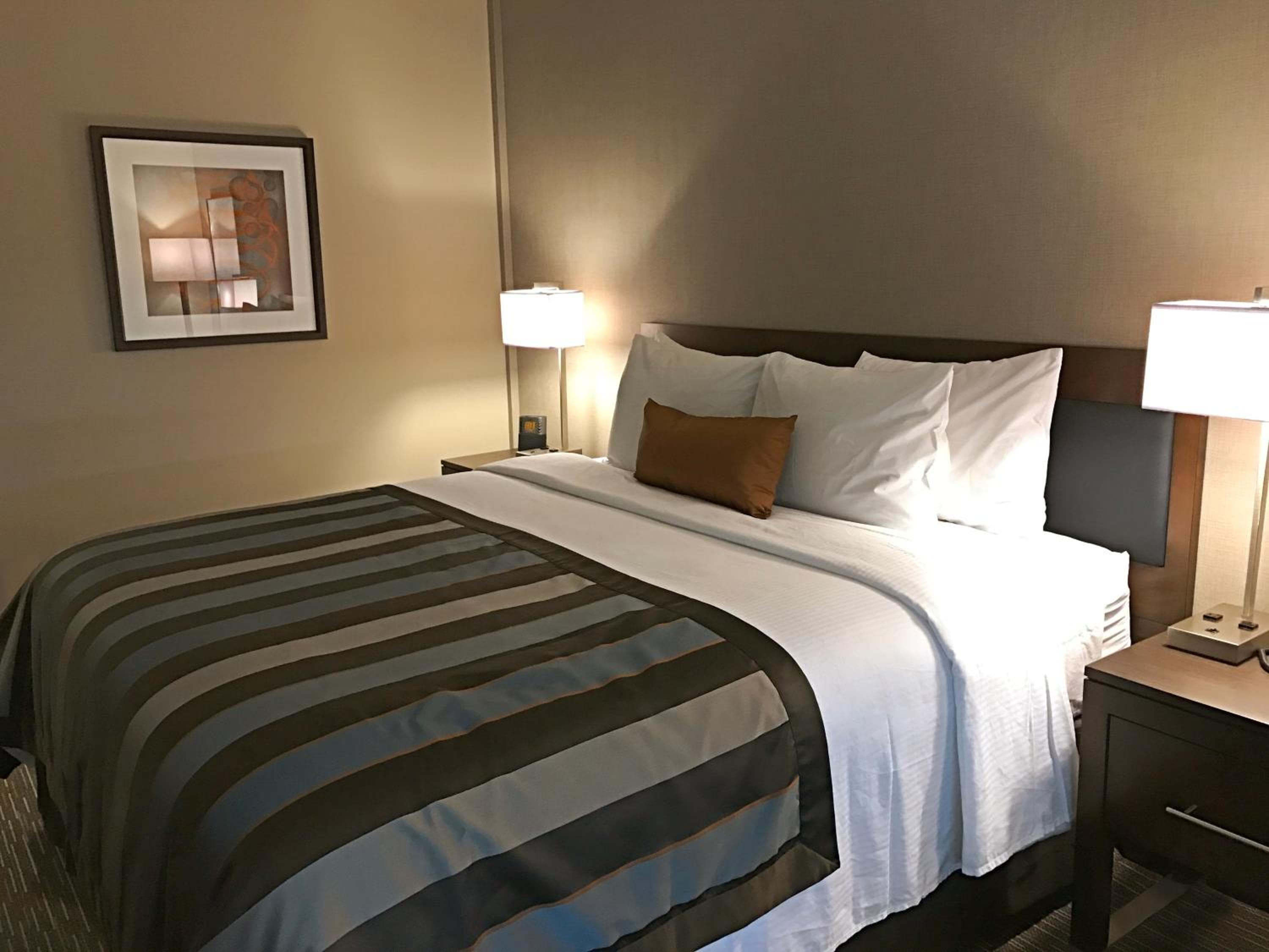Wingate by Wyndham Miami Airport — 15