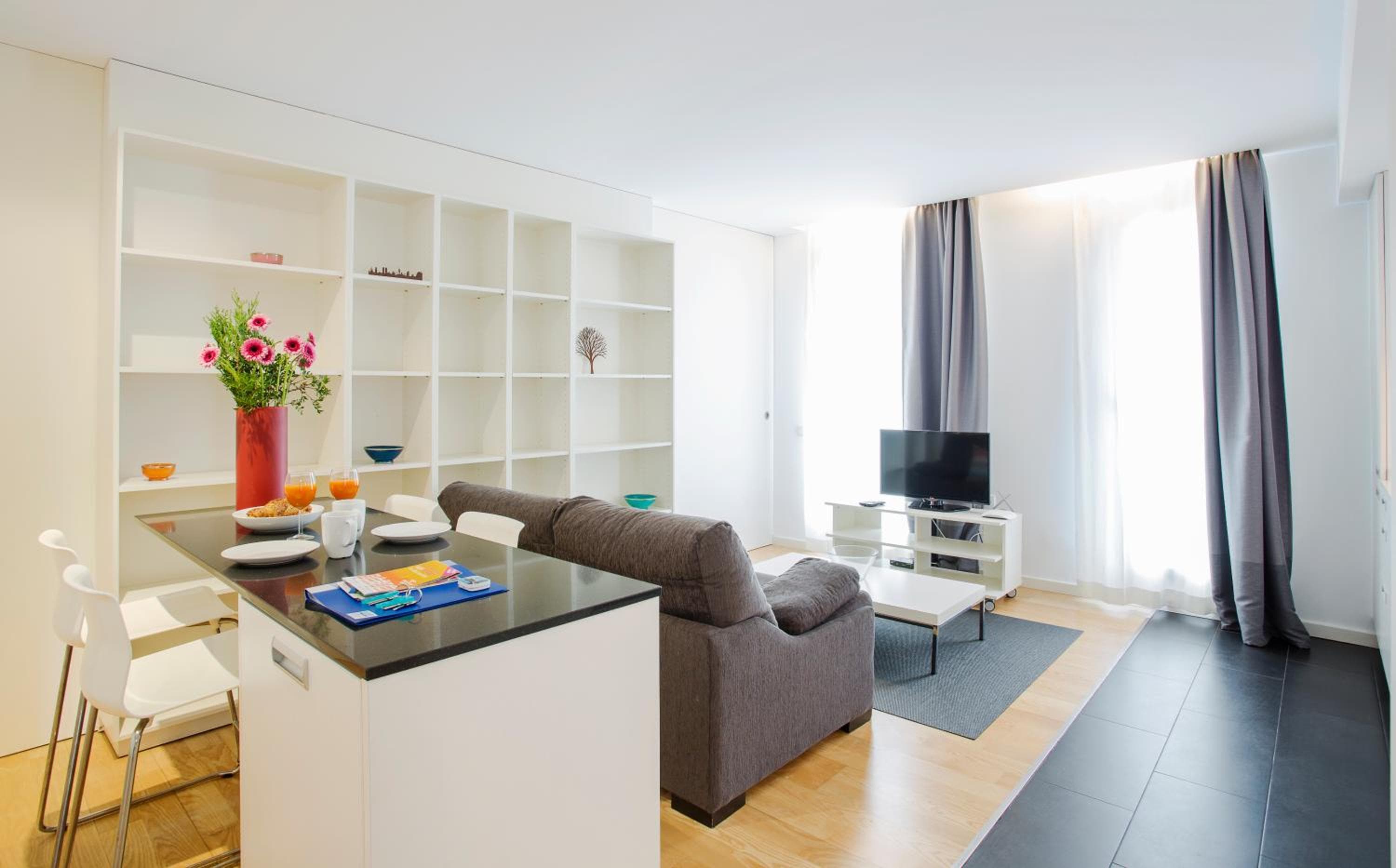 Durlet Beach Apartments — 28