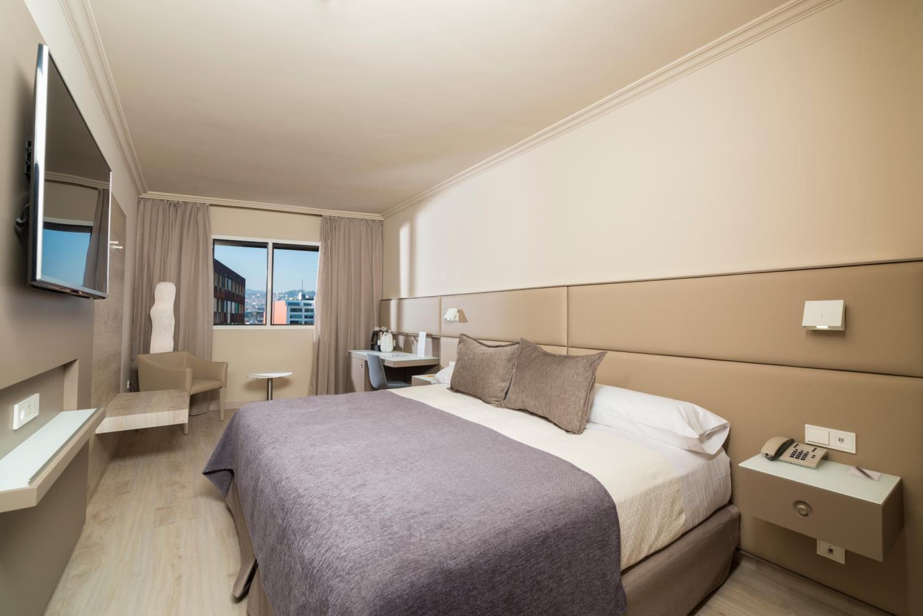 Sallés Hotel Pere IV — 4