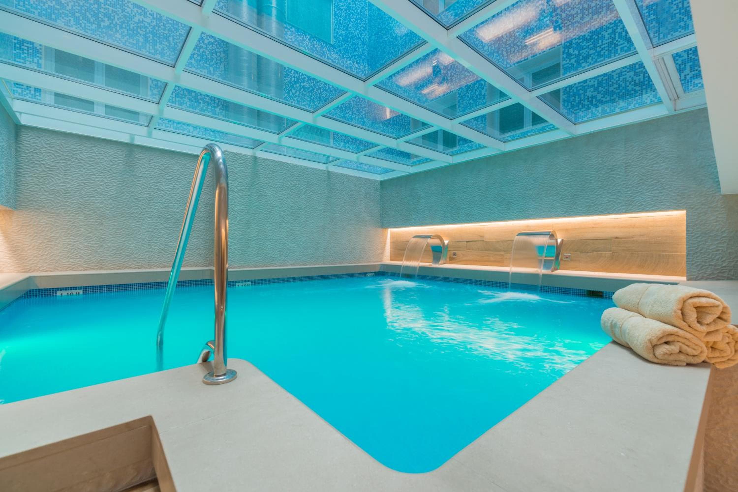 Sallés Hotel Pere IV — 13