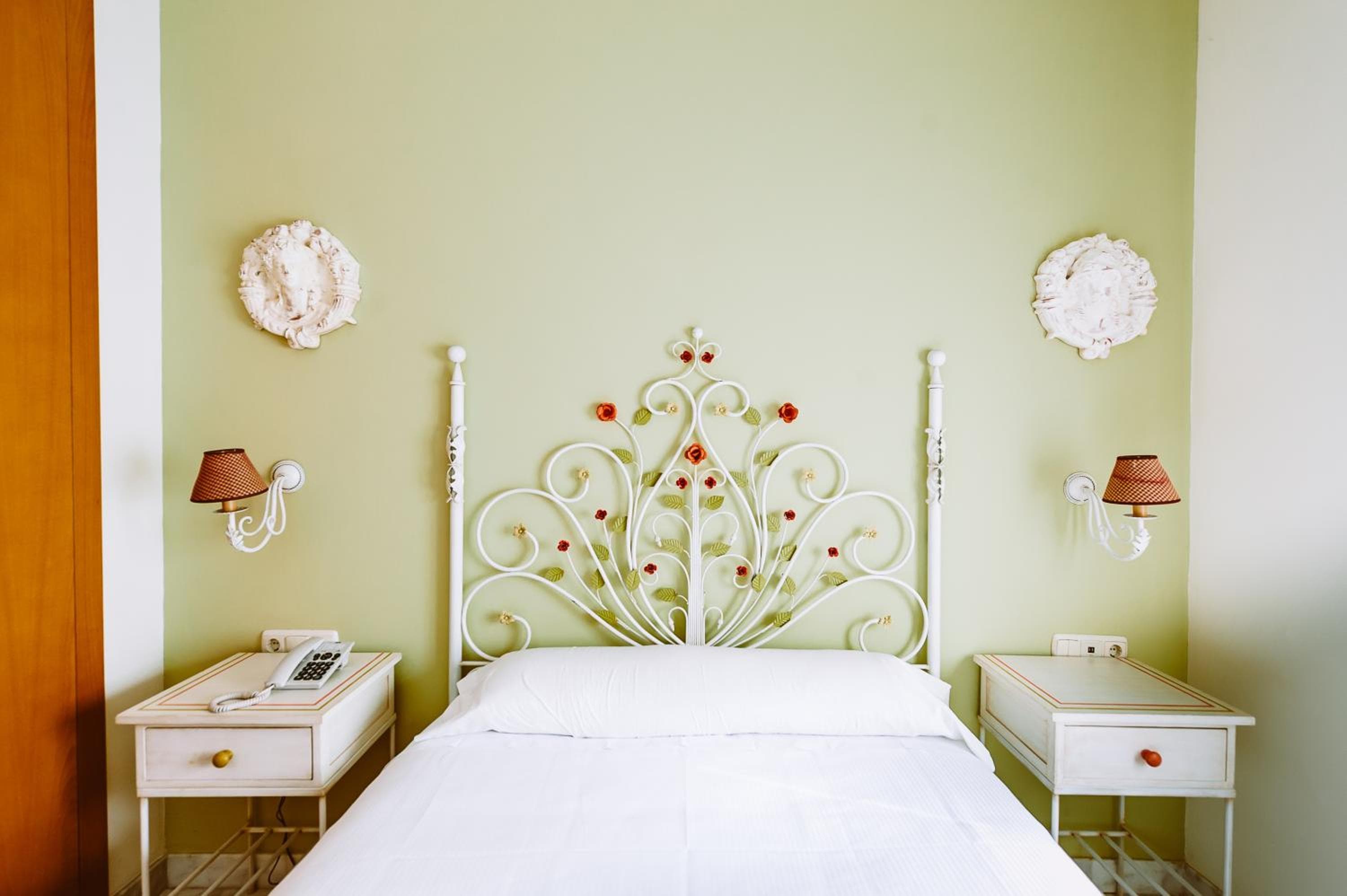 Basic Hotel Doña Manuela — 25
