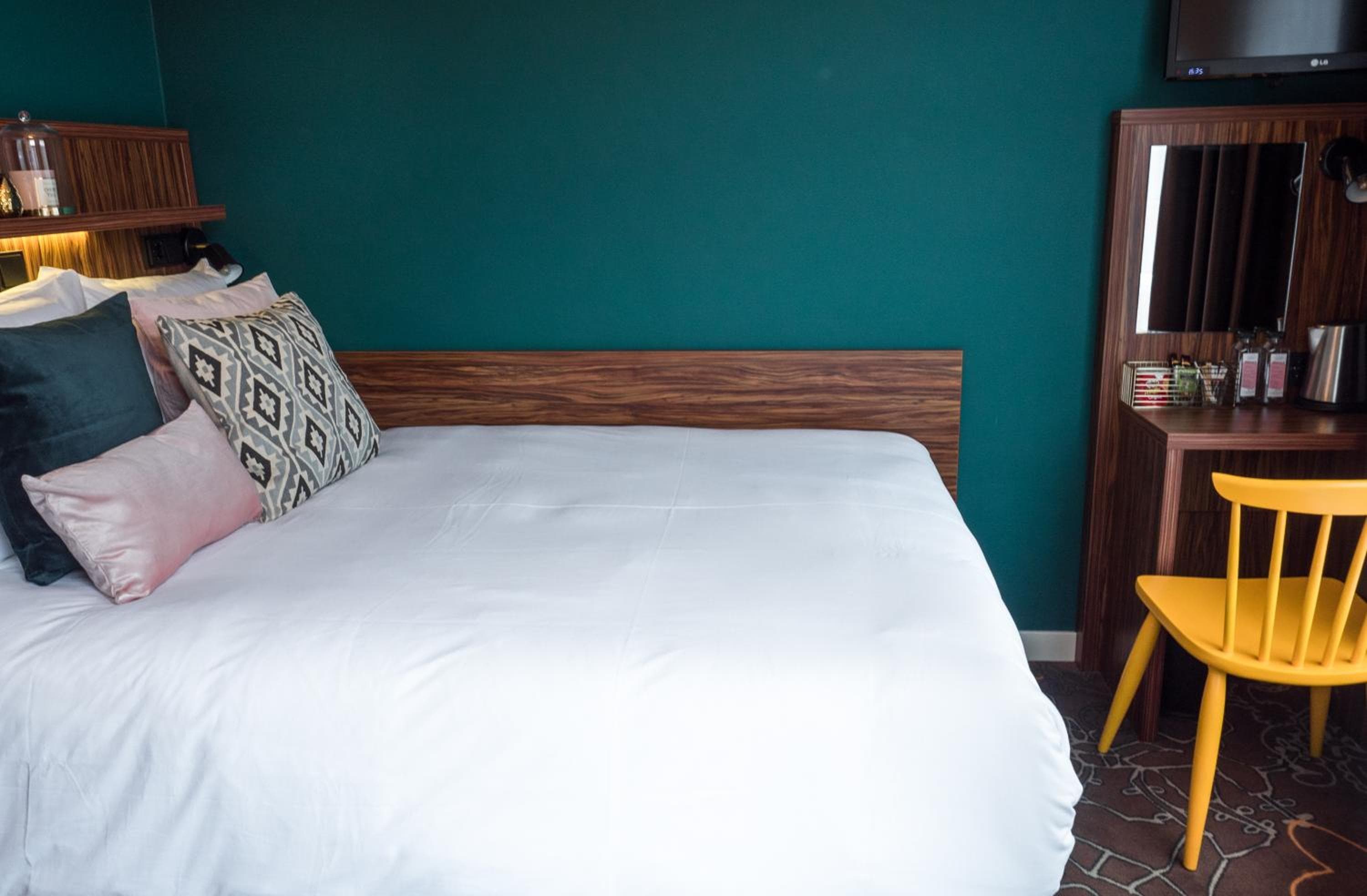Linden Hotel — 10