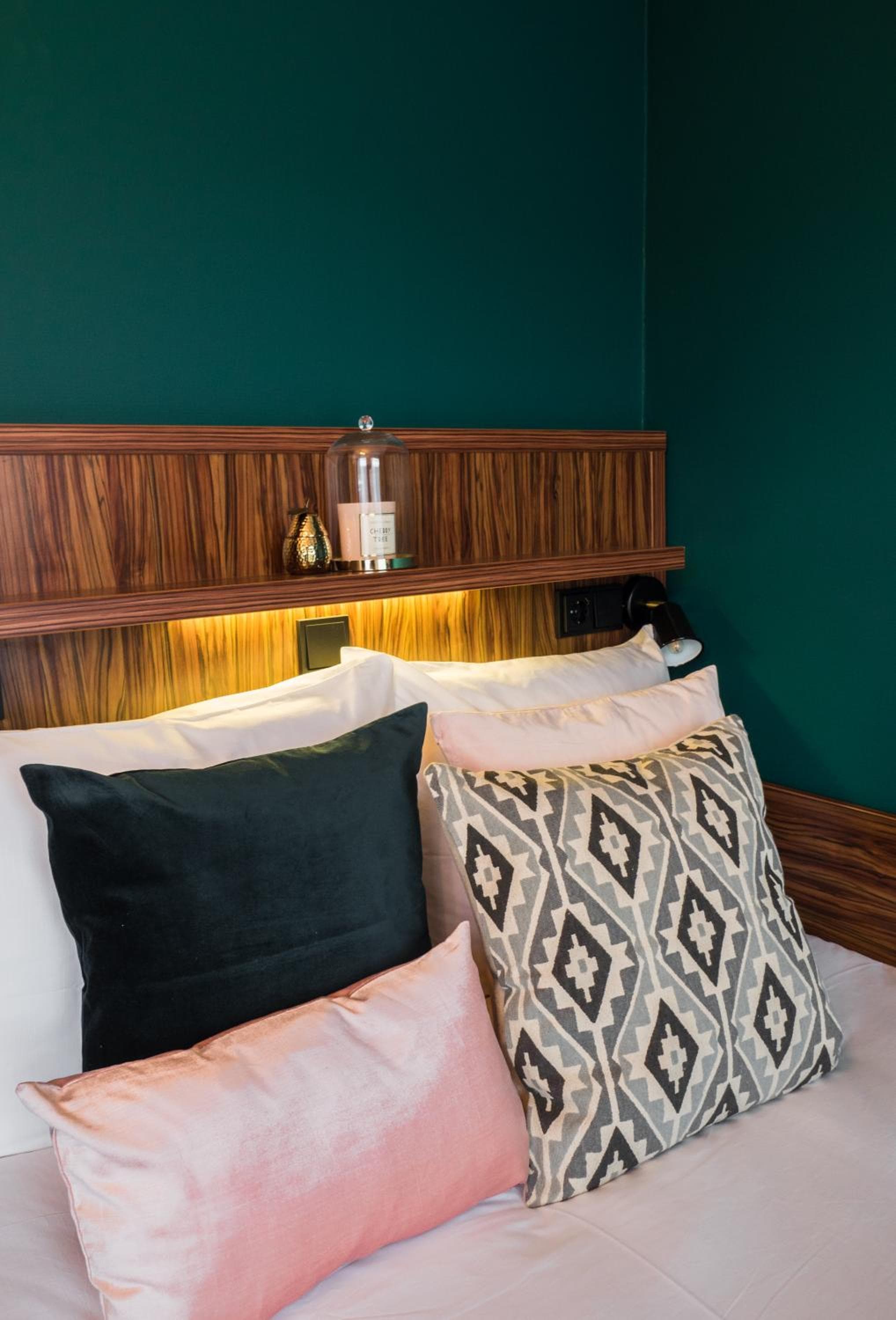 Linden Hotel — 20