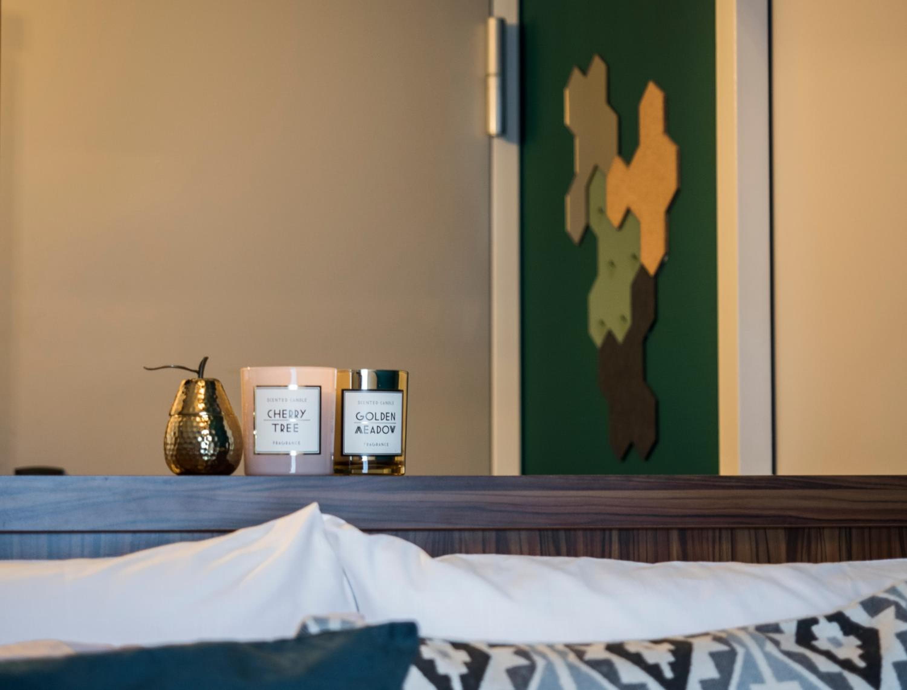 Linden Hotel — 19