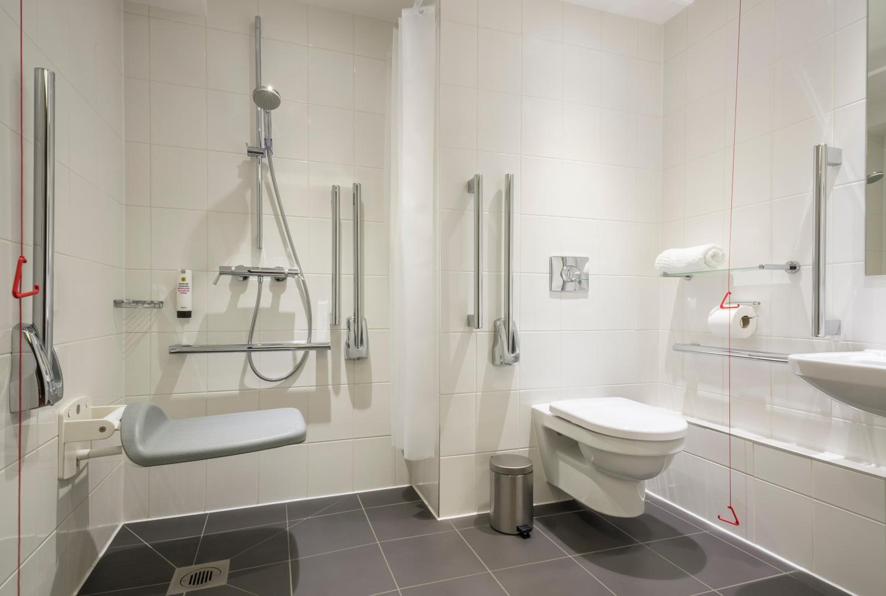 Punto A Hotel Londra Canary Wharf — 20
