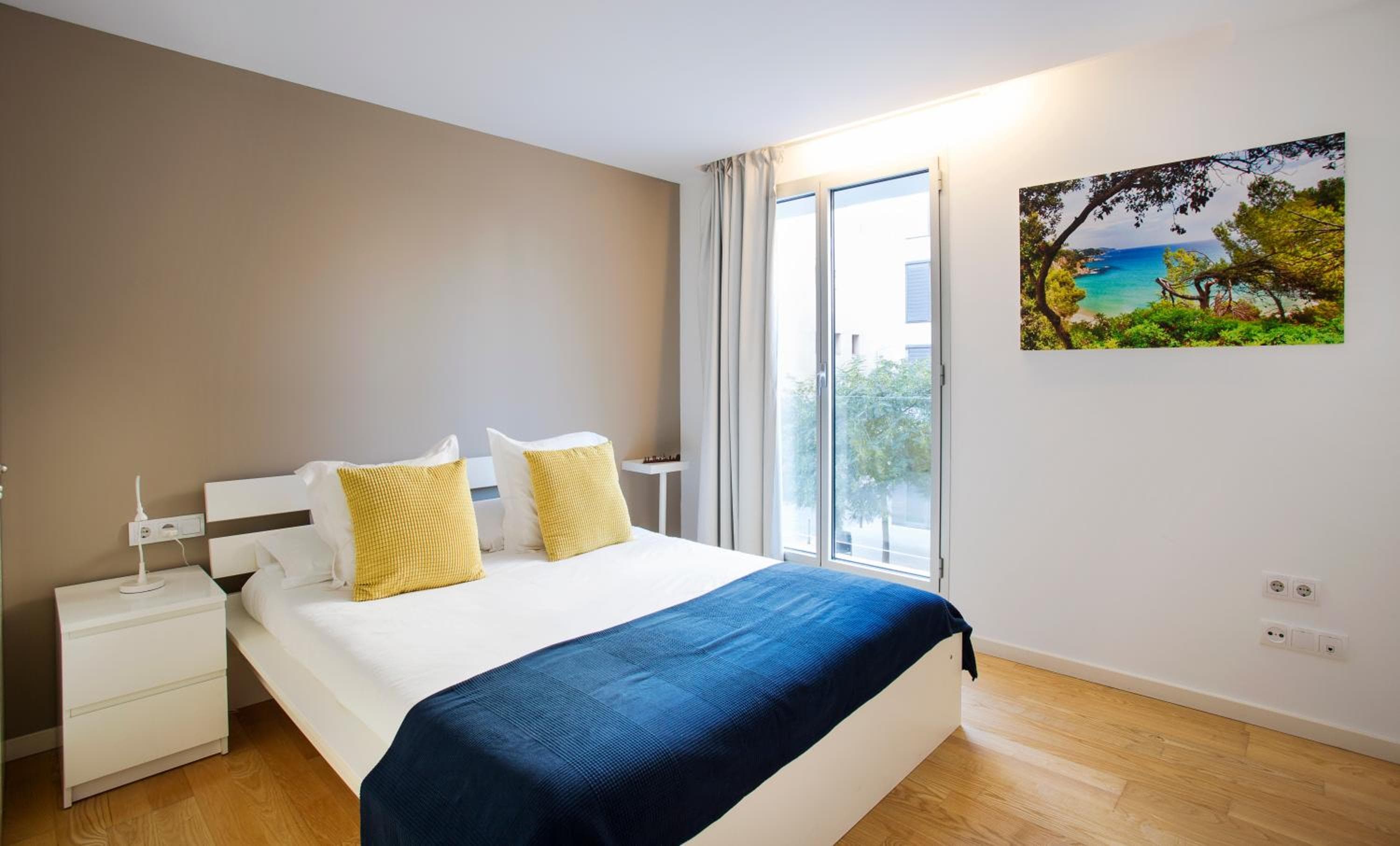 Durlet Beach Apartments — 15