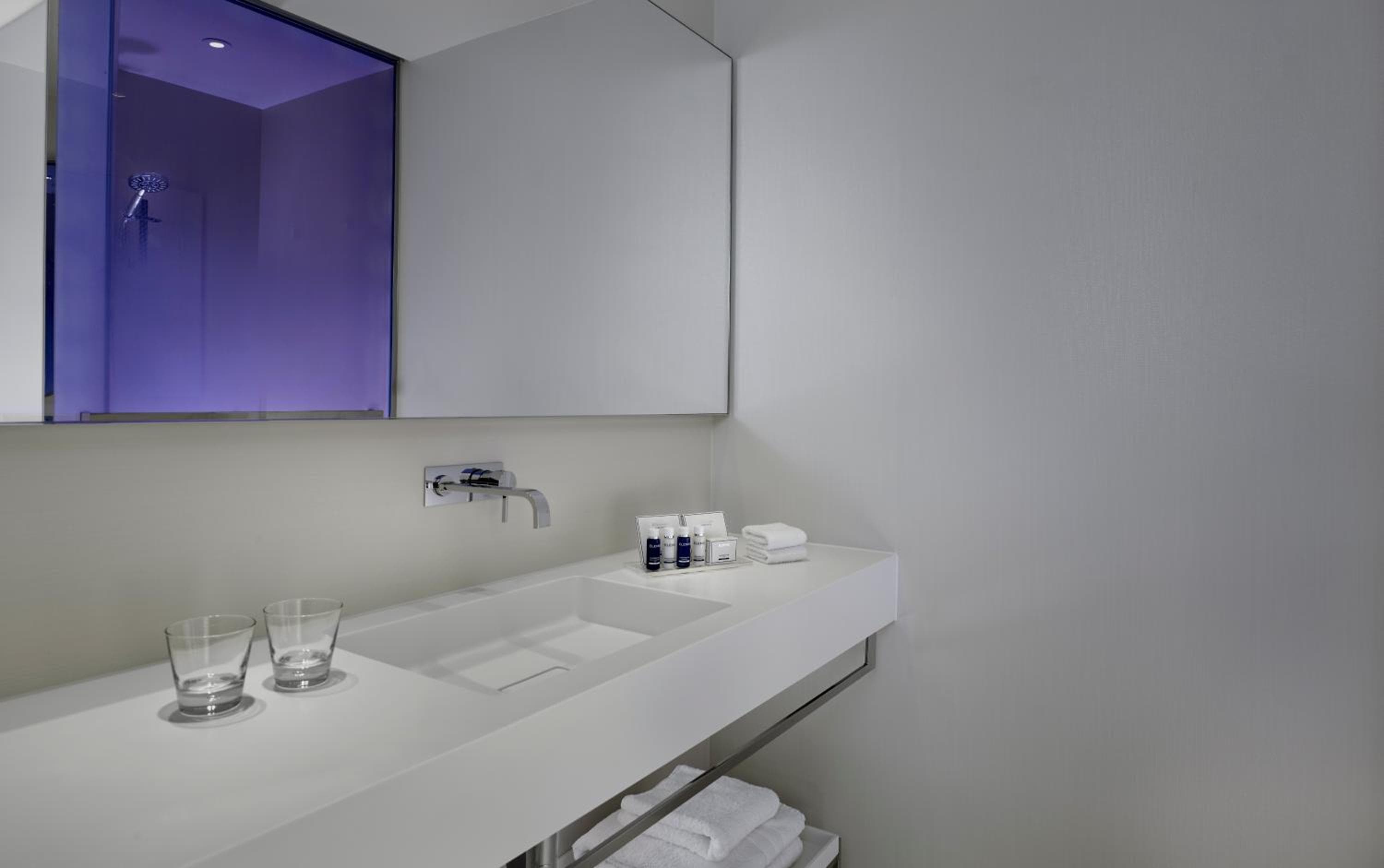 Park Plaza Londres, Park Royal — 24