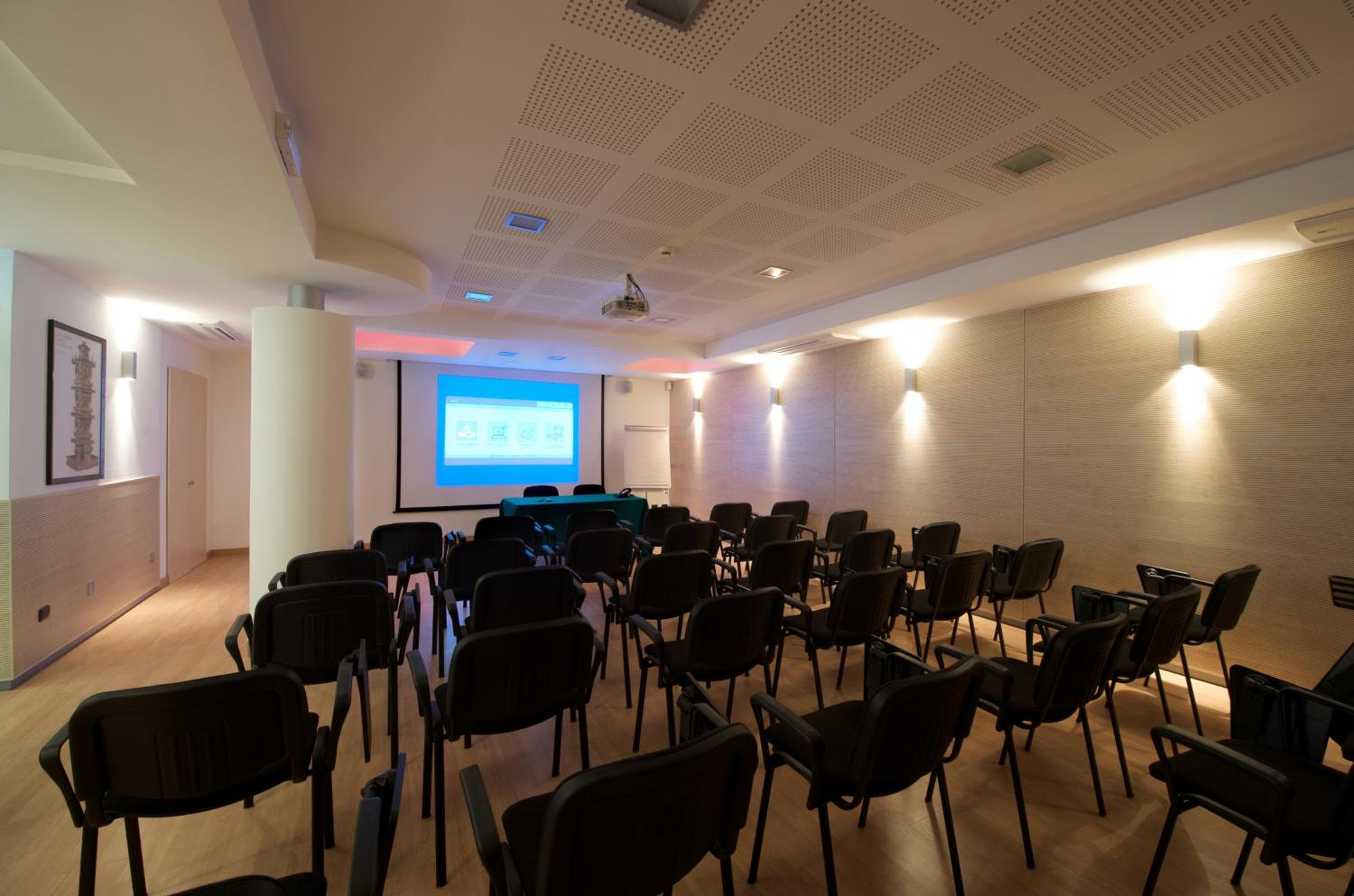 Acca Palace - AA Hotels — 4