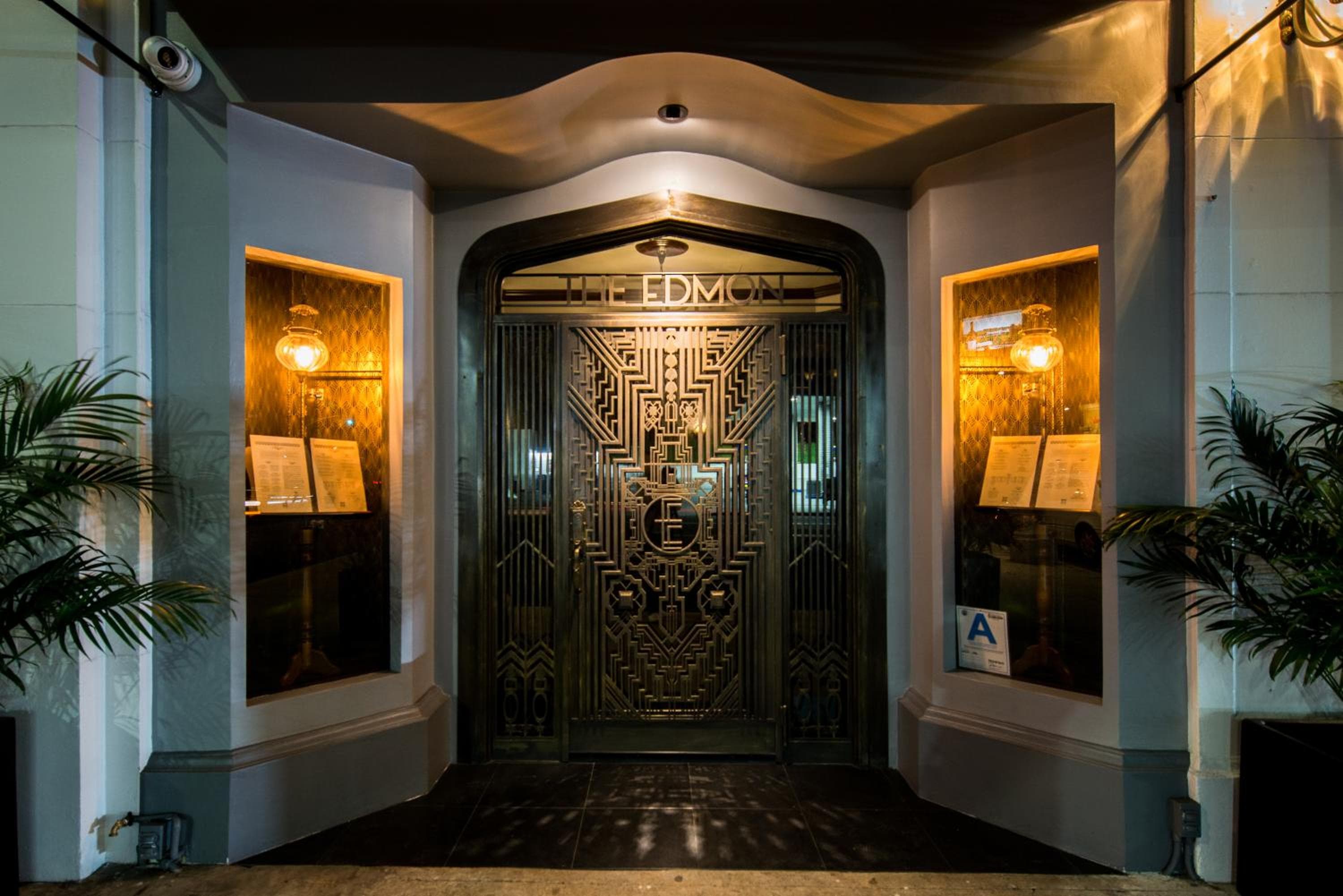 Hollywood Historic Hotel — 10