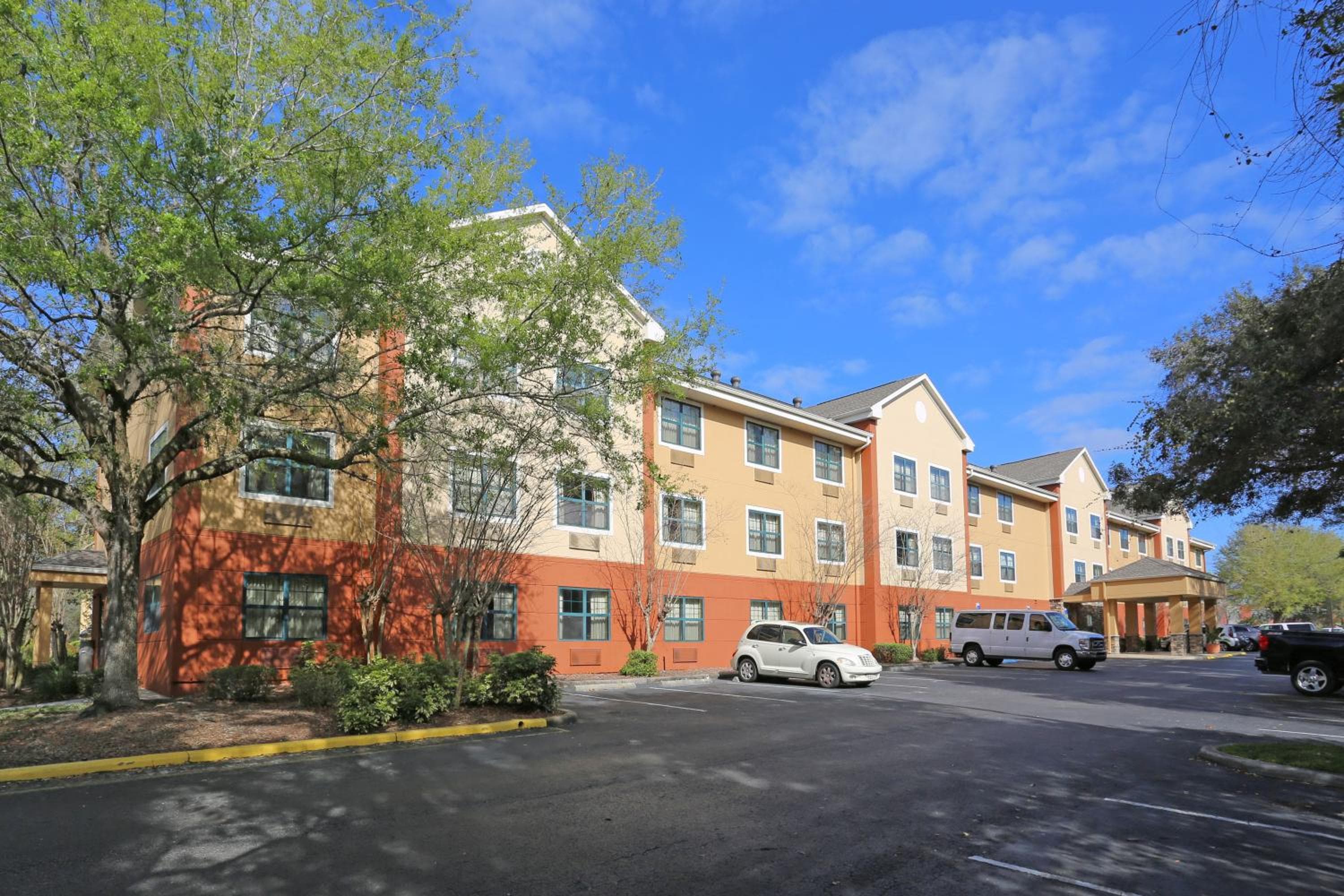 Extended Stay America Select Suites - Tampa - Nord - USF - Attraktionen — 30
