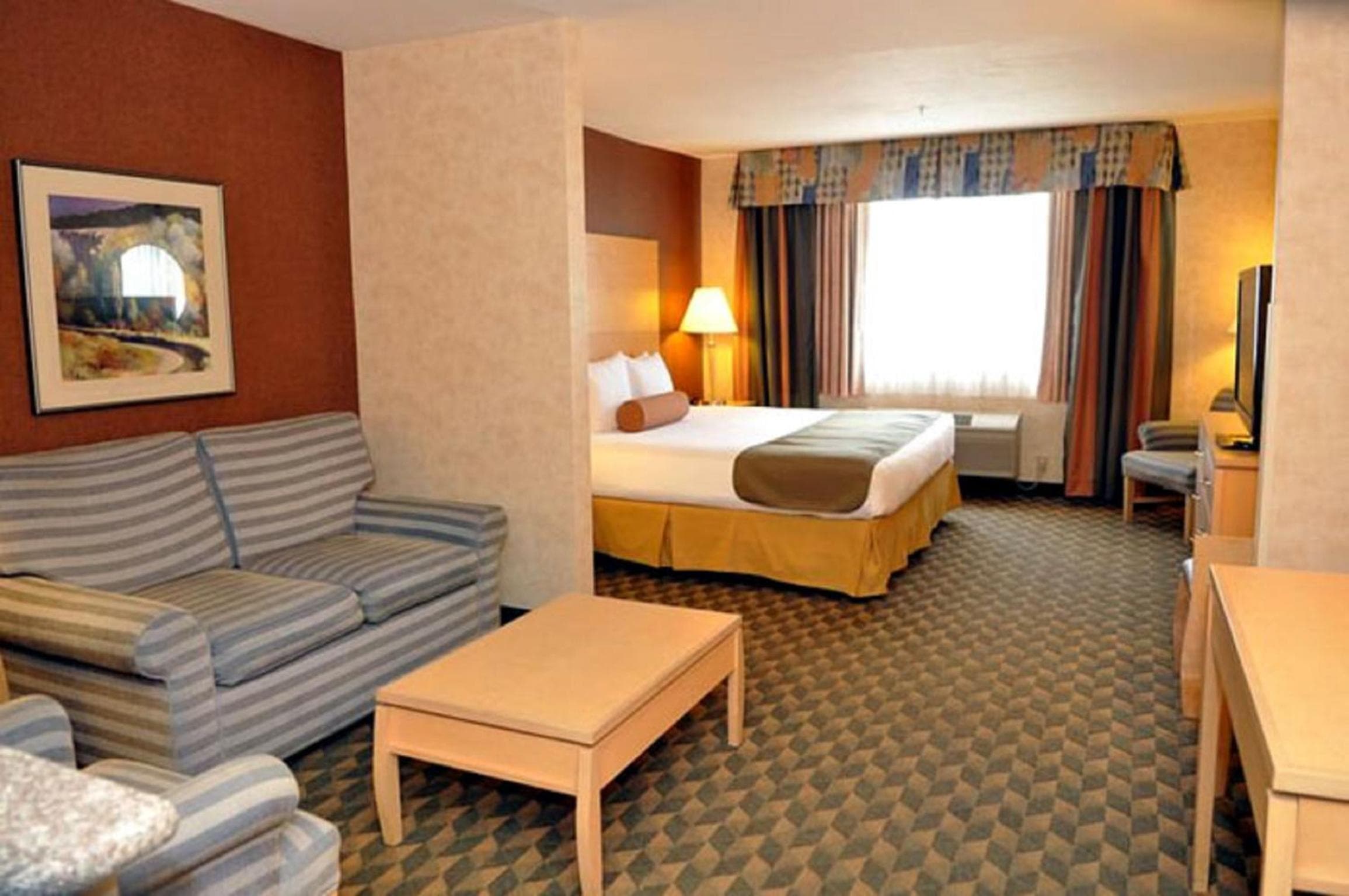 Best Western Plus North Las Vegas Inn & Suites — 16