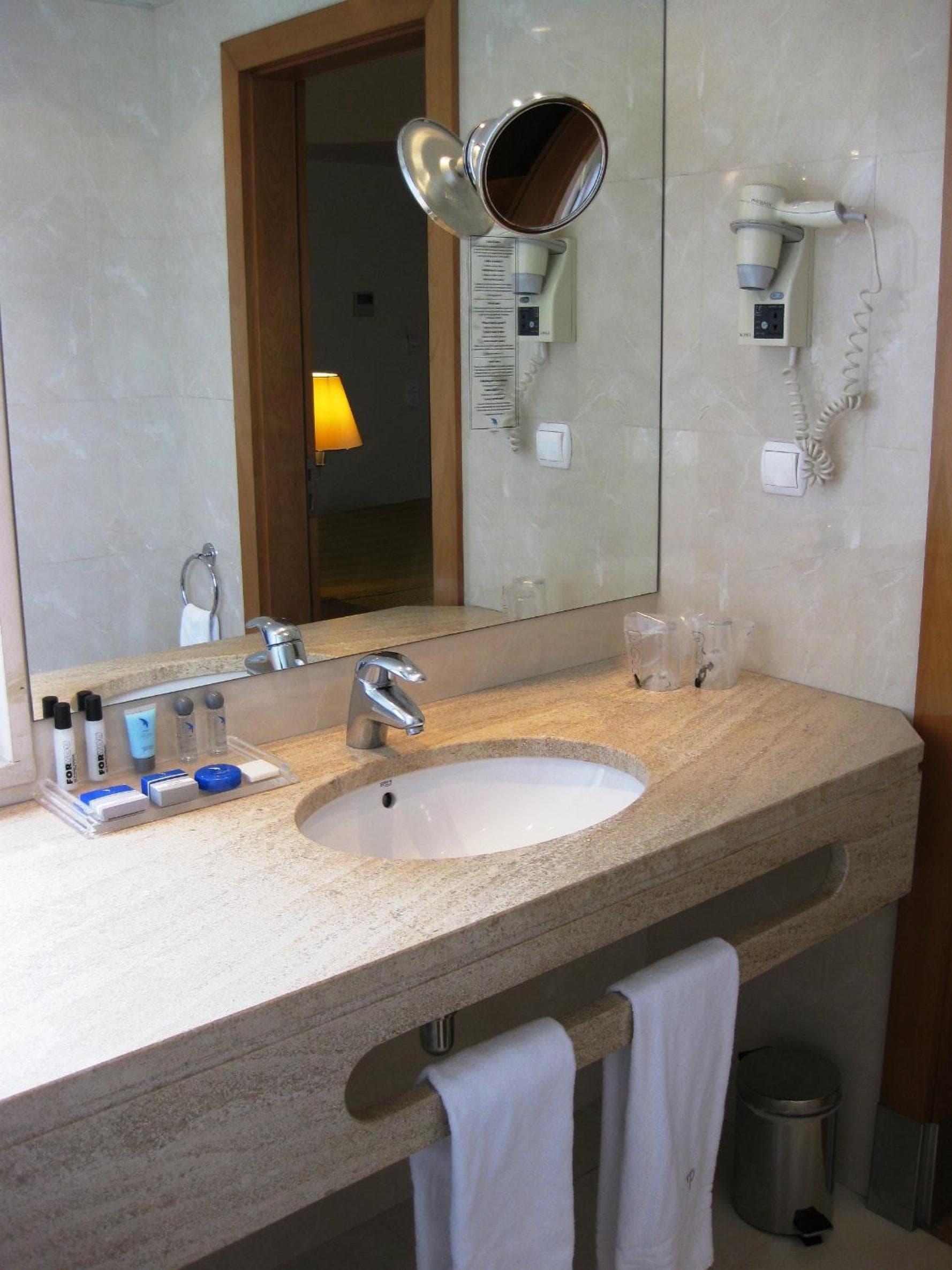 Hotel Travel Park Lissabon — 18