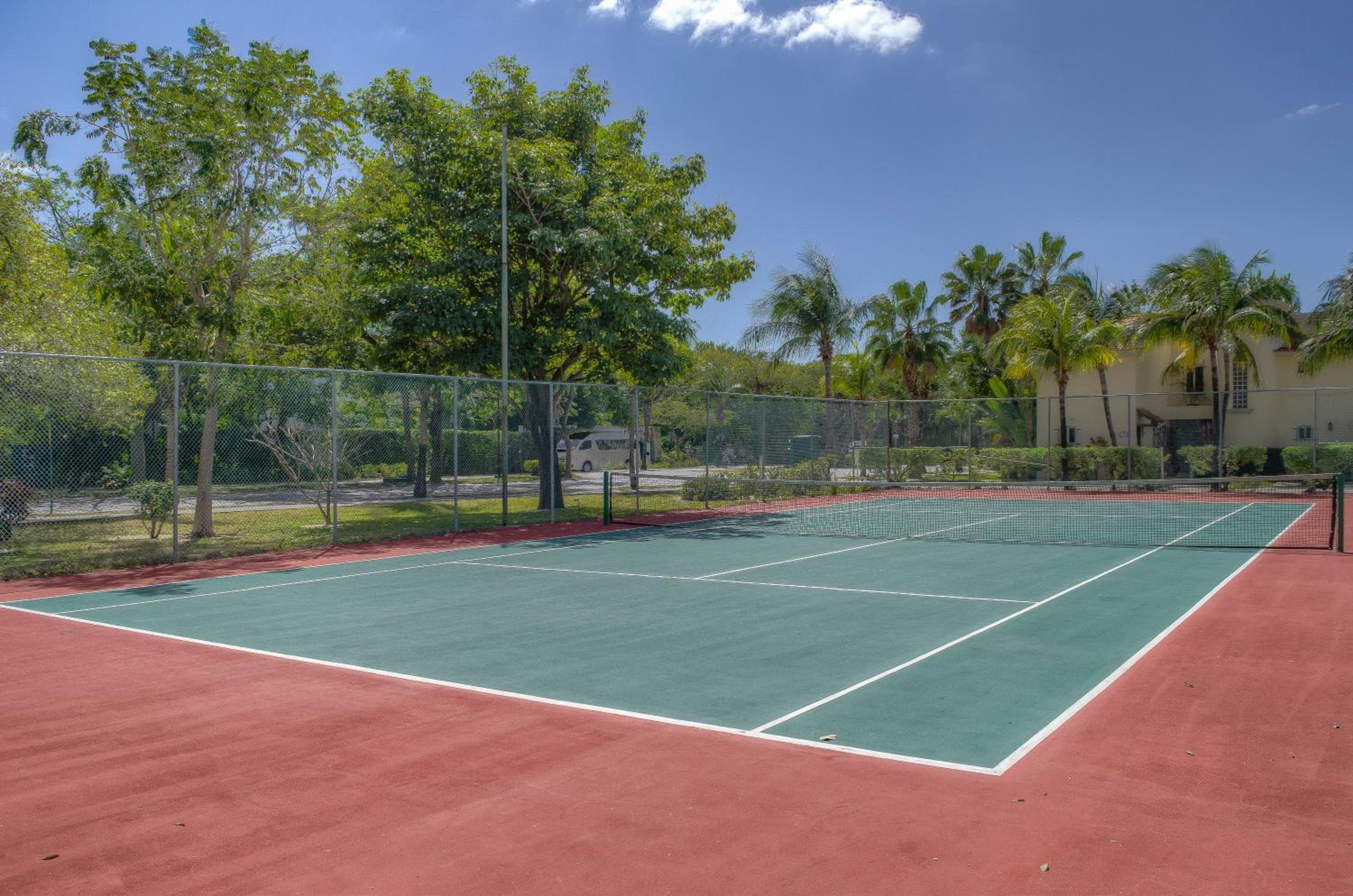 Casa Mi Tesoro Vacation Rooms — 27