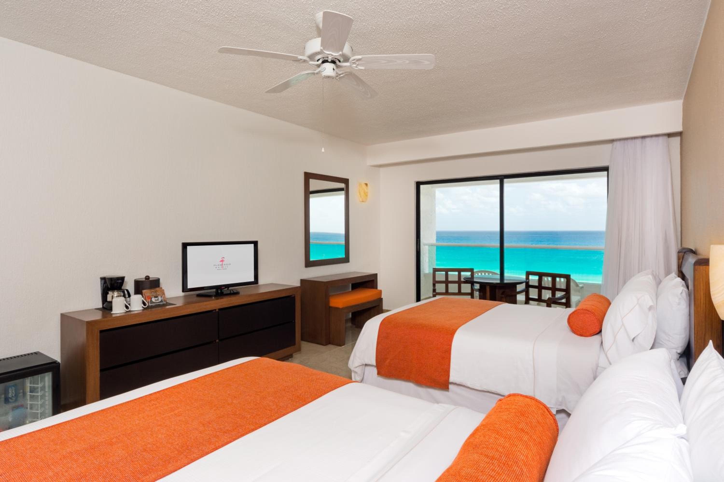 Flamingo Cancún Resort — 13