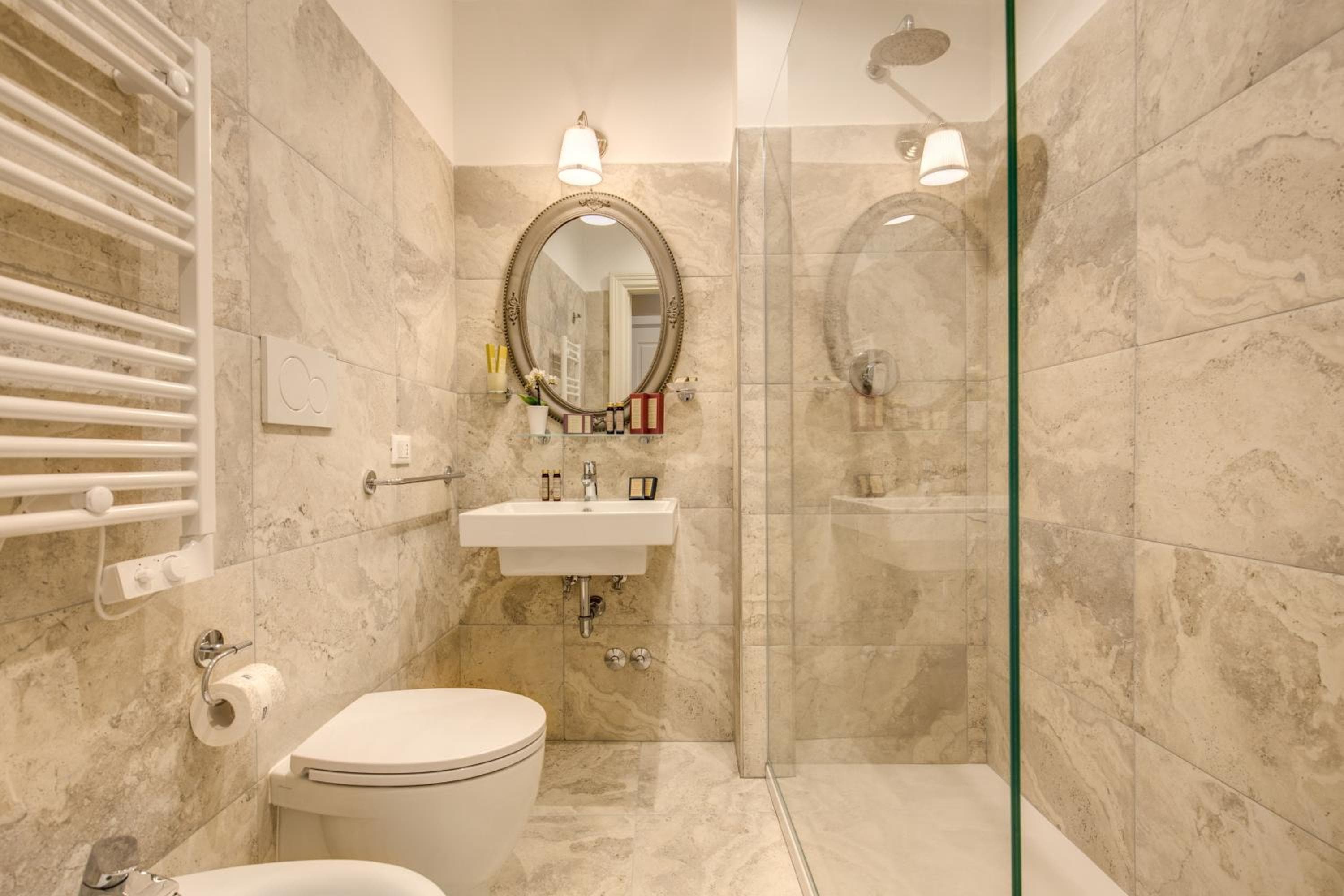 Charme Spagna Boutique Hotel — 22