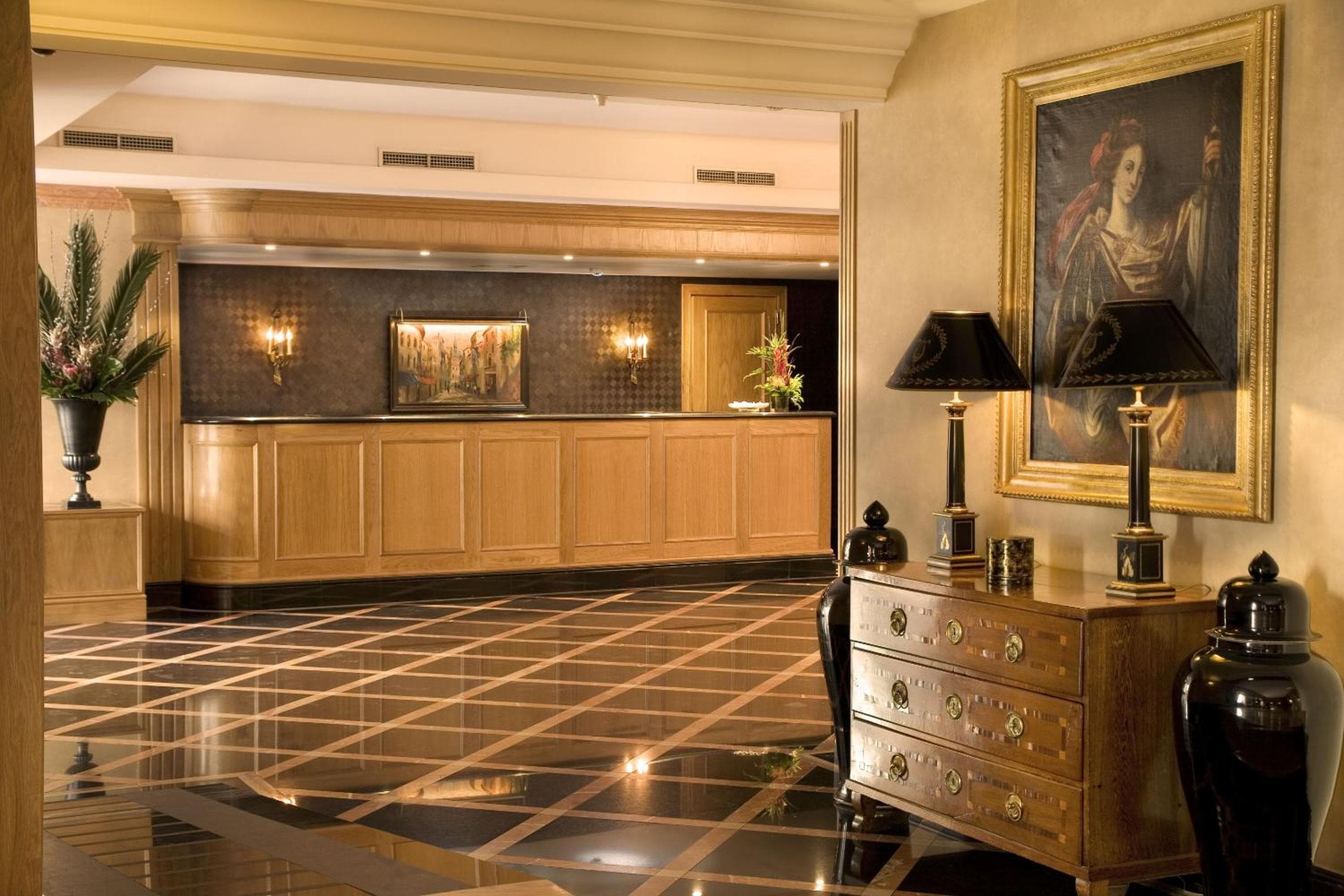 Hotel Real Palacio — 6