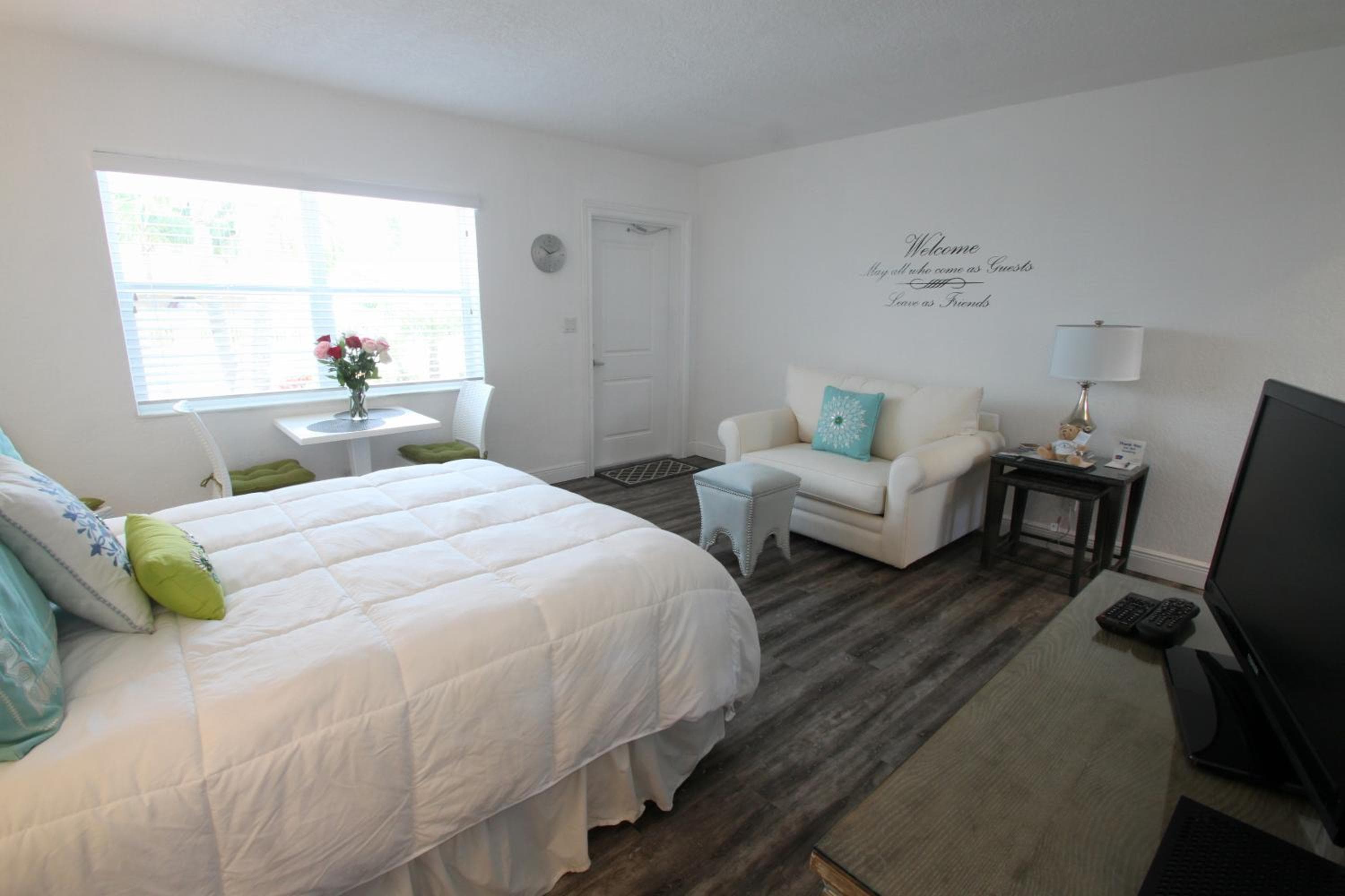 Sea Spray Inn — 14