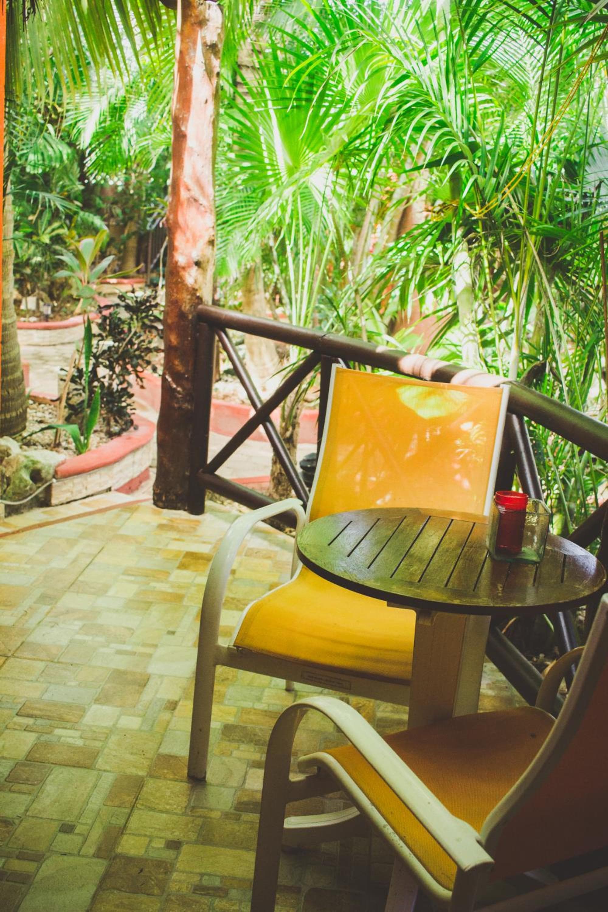 Cocos Cabañas Playa del Carmen Solo adulti — 30
