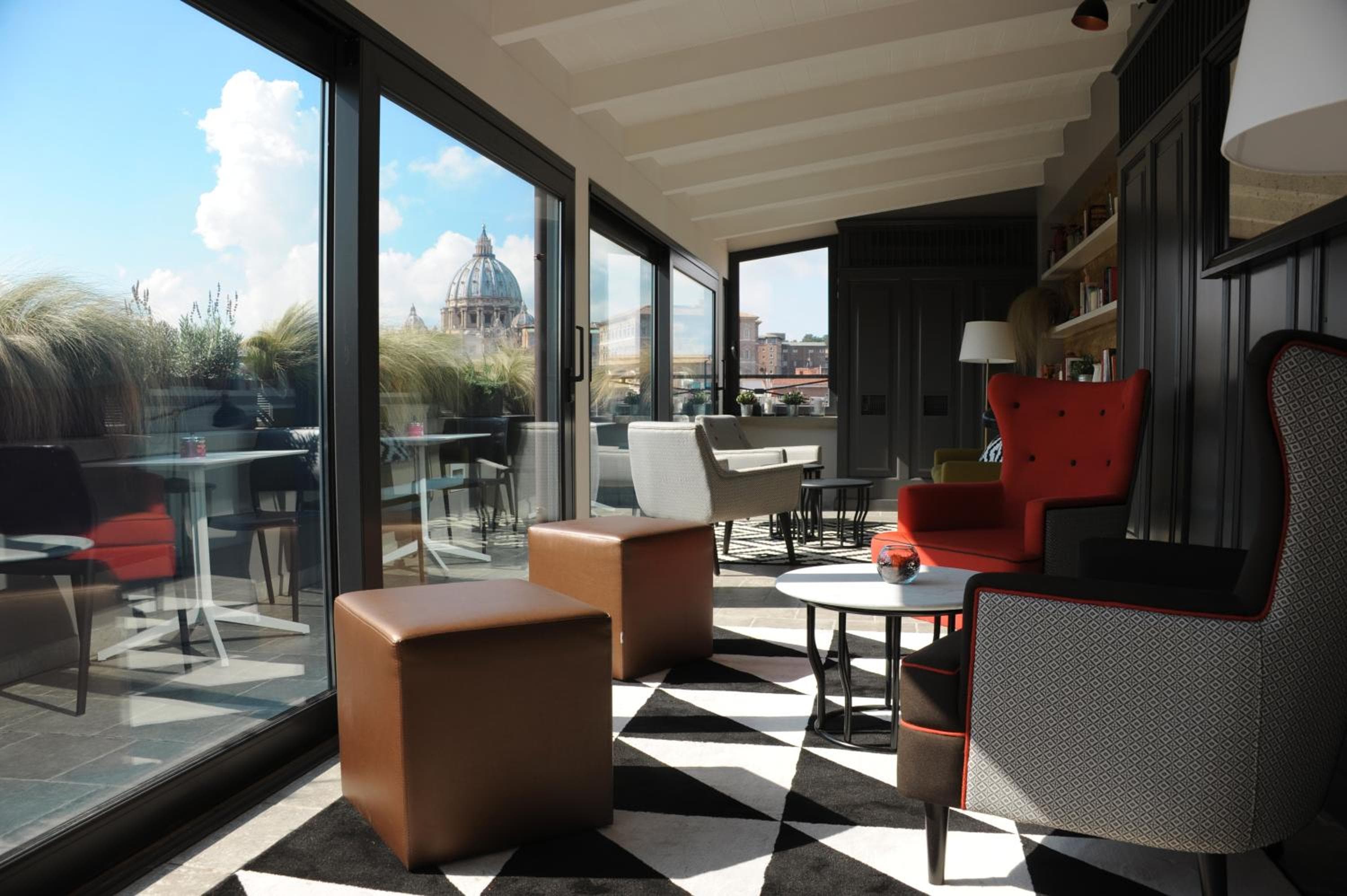 Trianon Borgo Pio Aparthotel — 23
