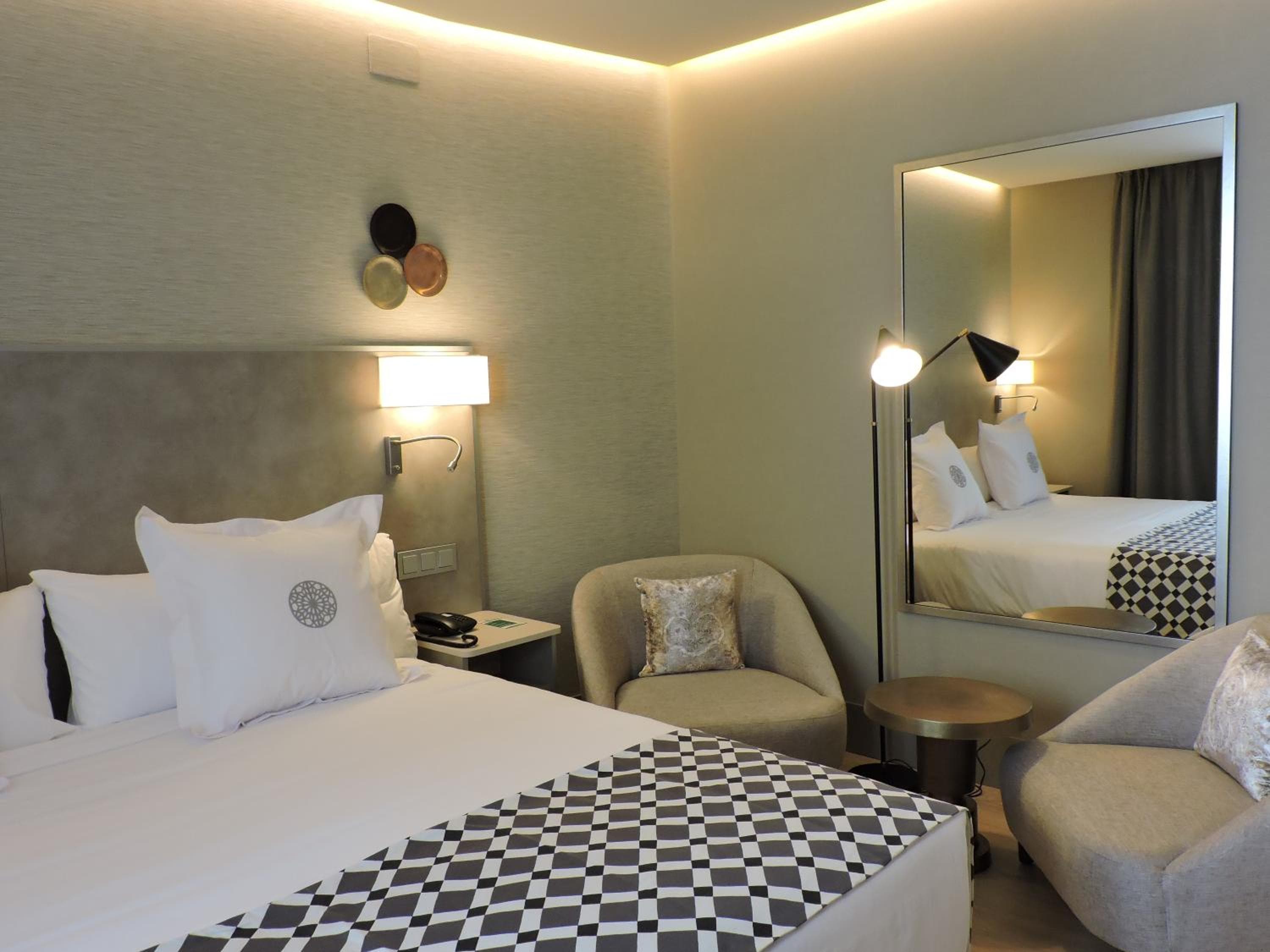 Hotel América Sevilla — 1
