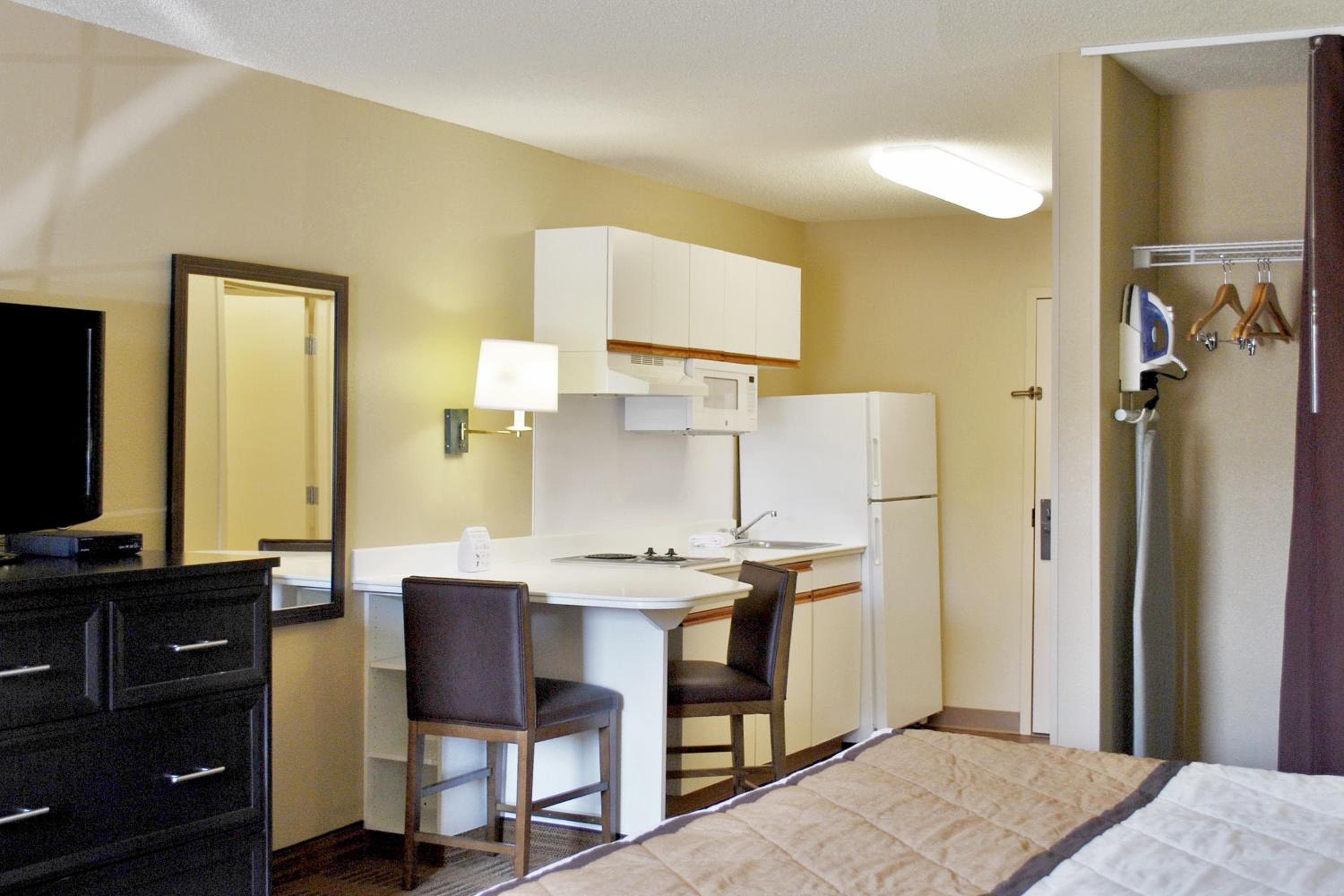 Extended Stay America Suites - Orlando - Altamonte Springs — 11