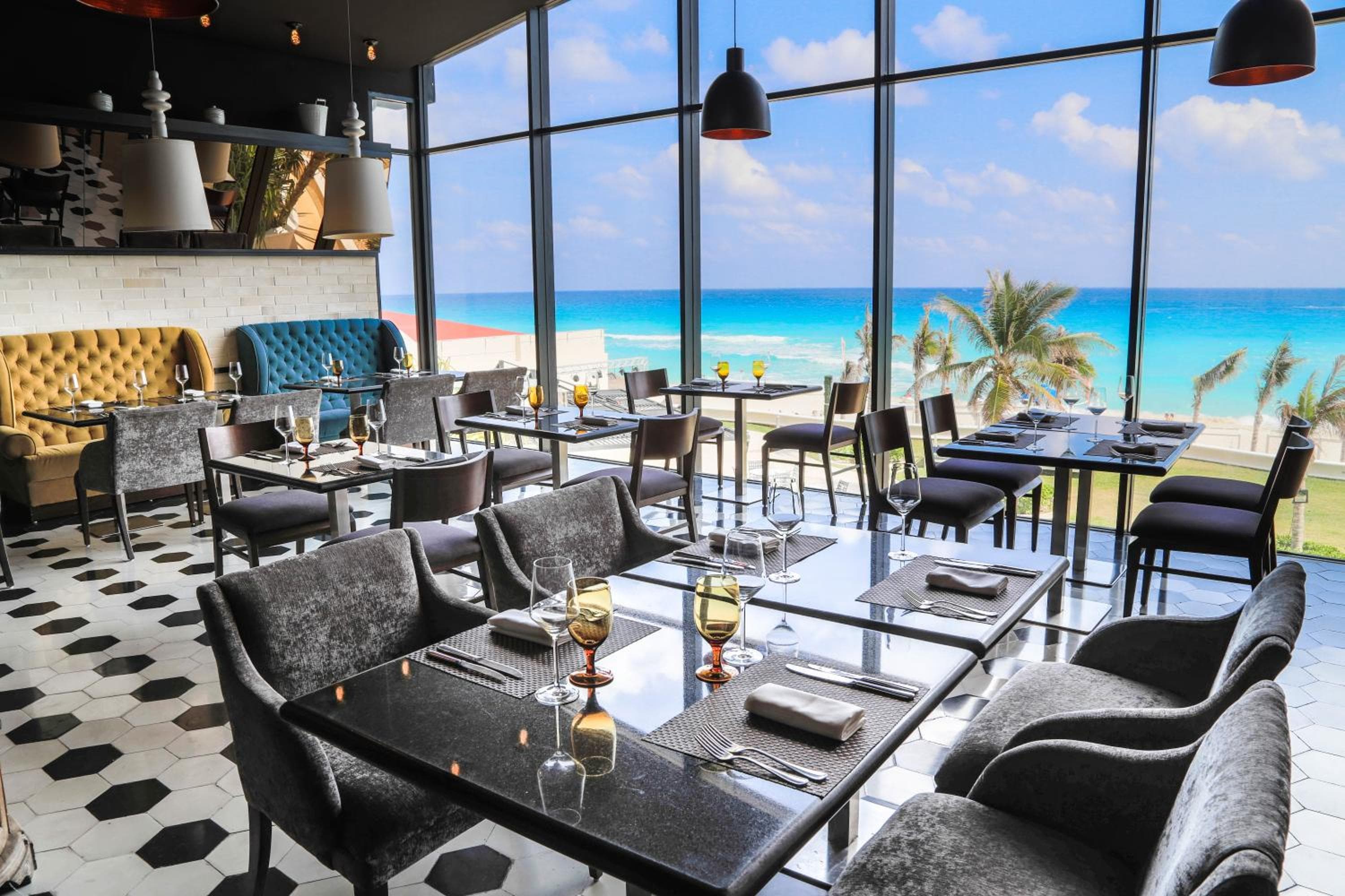 Sandos Cancún All Inclusive - Adults Only — 6