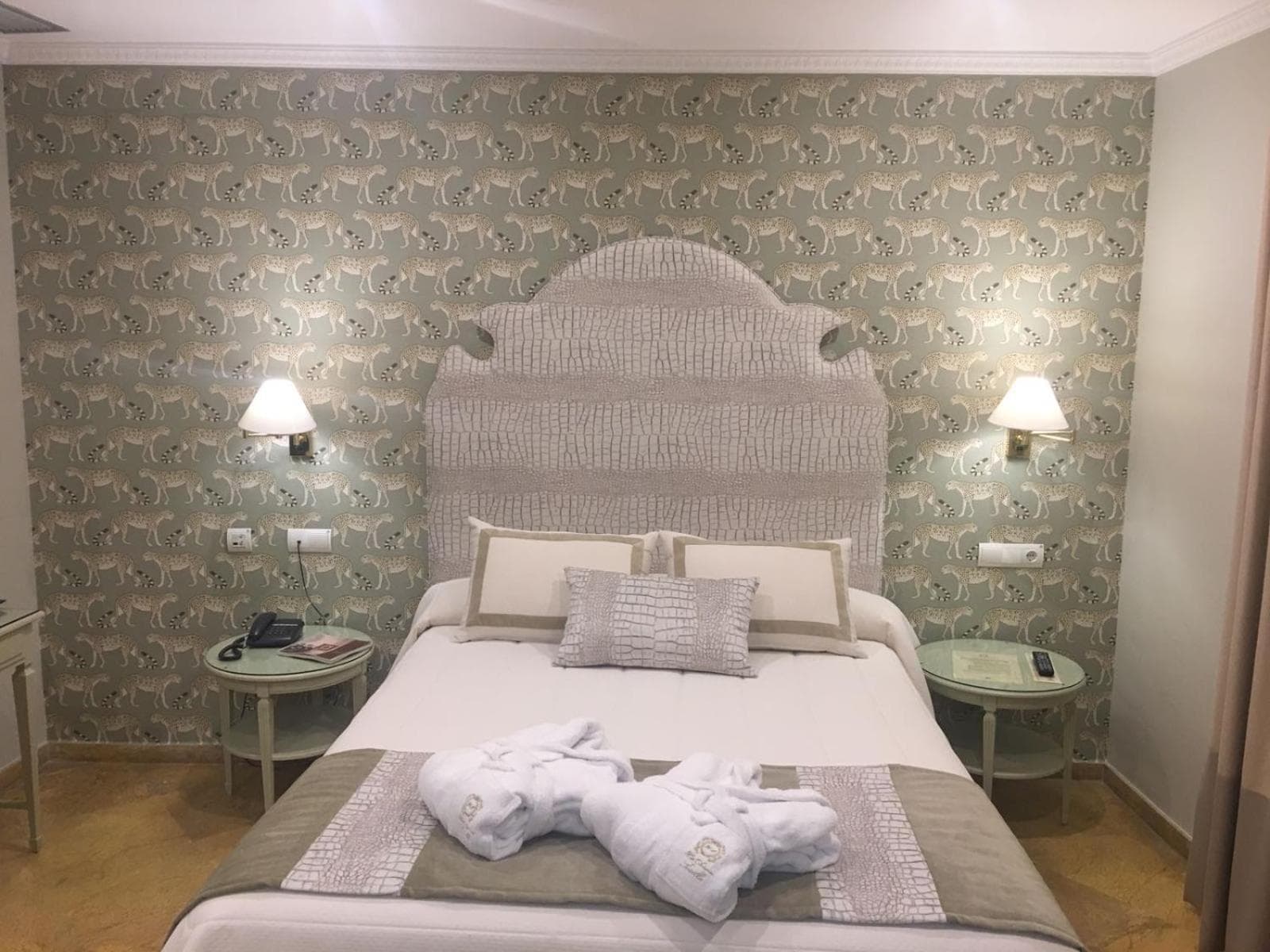 Adriano Boutique Sevilla — 21