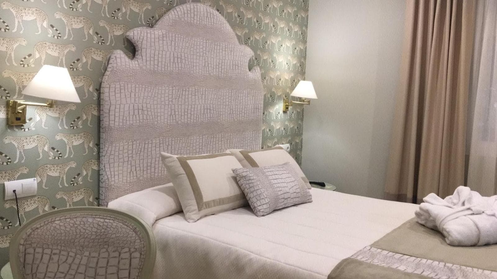Adriano Boutique Sevilla — 28