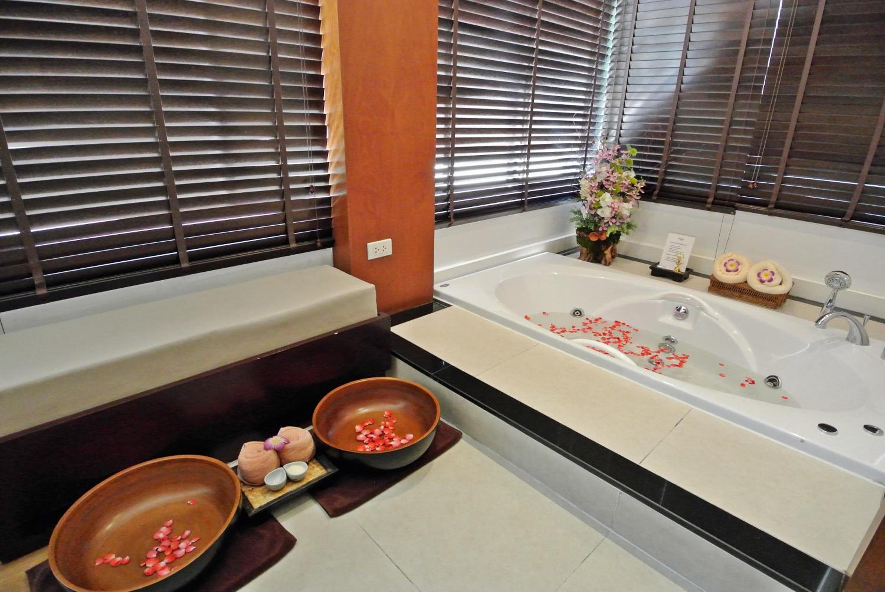 Somerset Park Suanplu Bangkok — 25