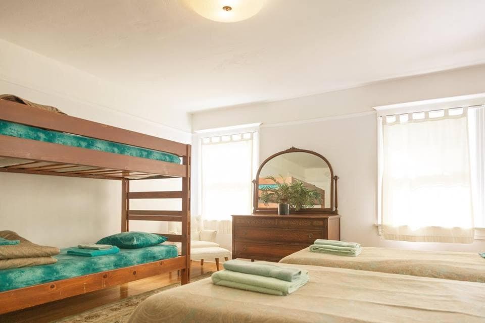 Orange Drive Hostel — 4