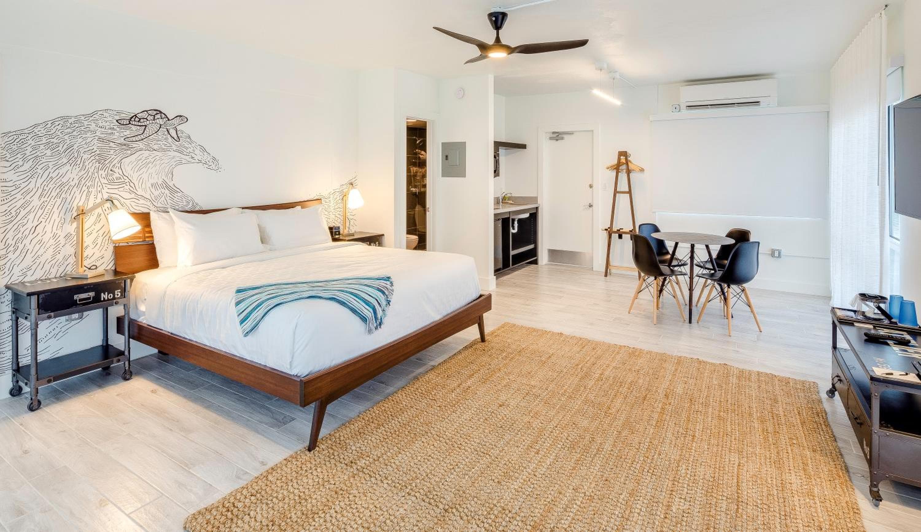 Plunge Beach Resort — 16