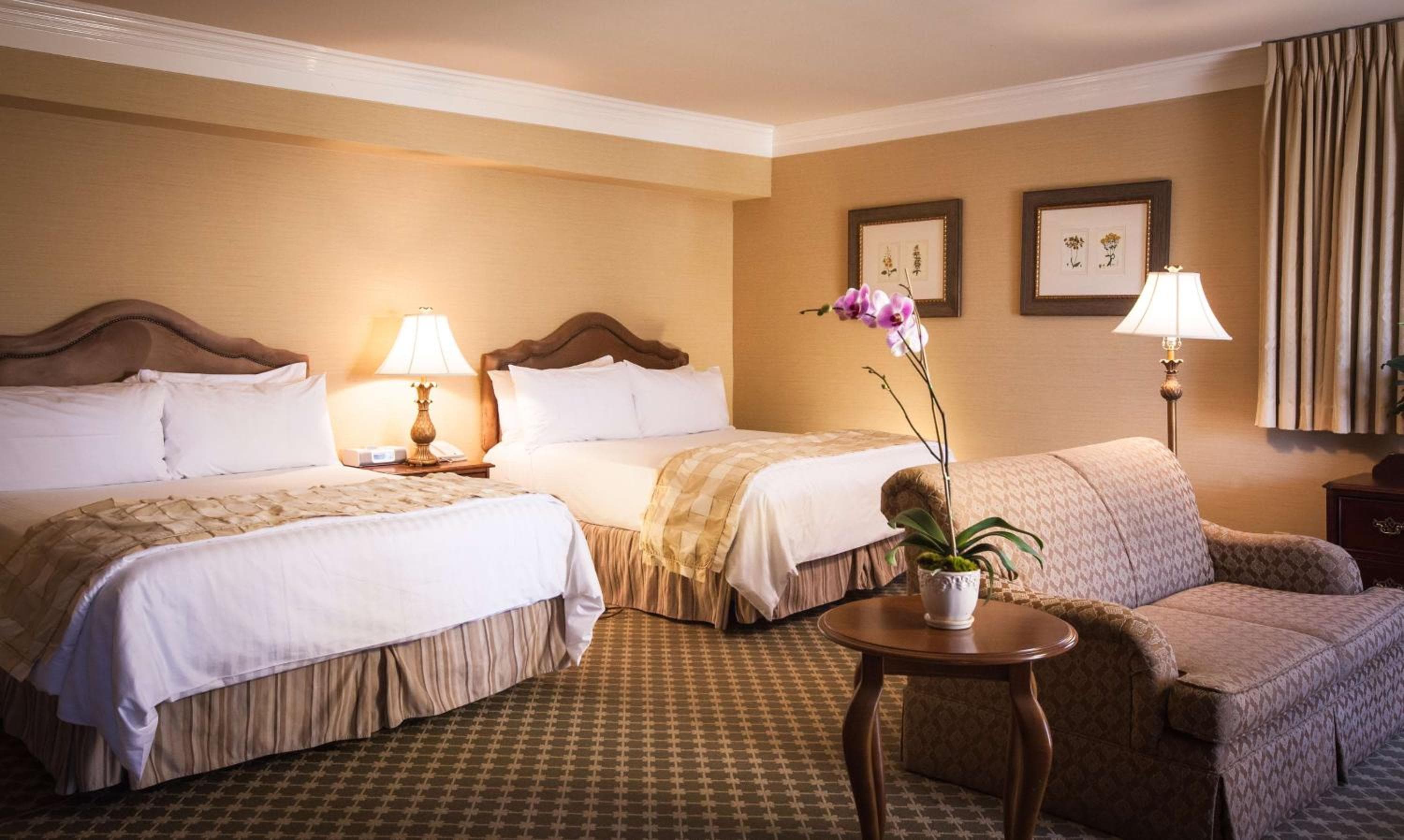 Best Western Plus Sunset Plaza Hotel — 13