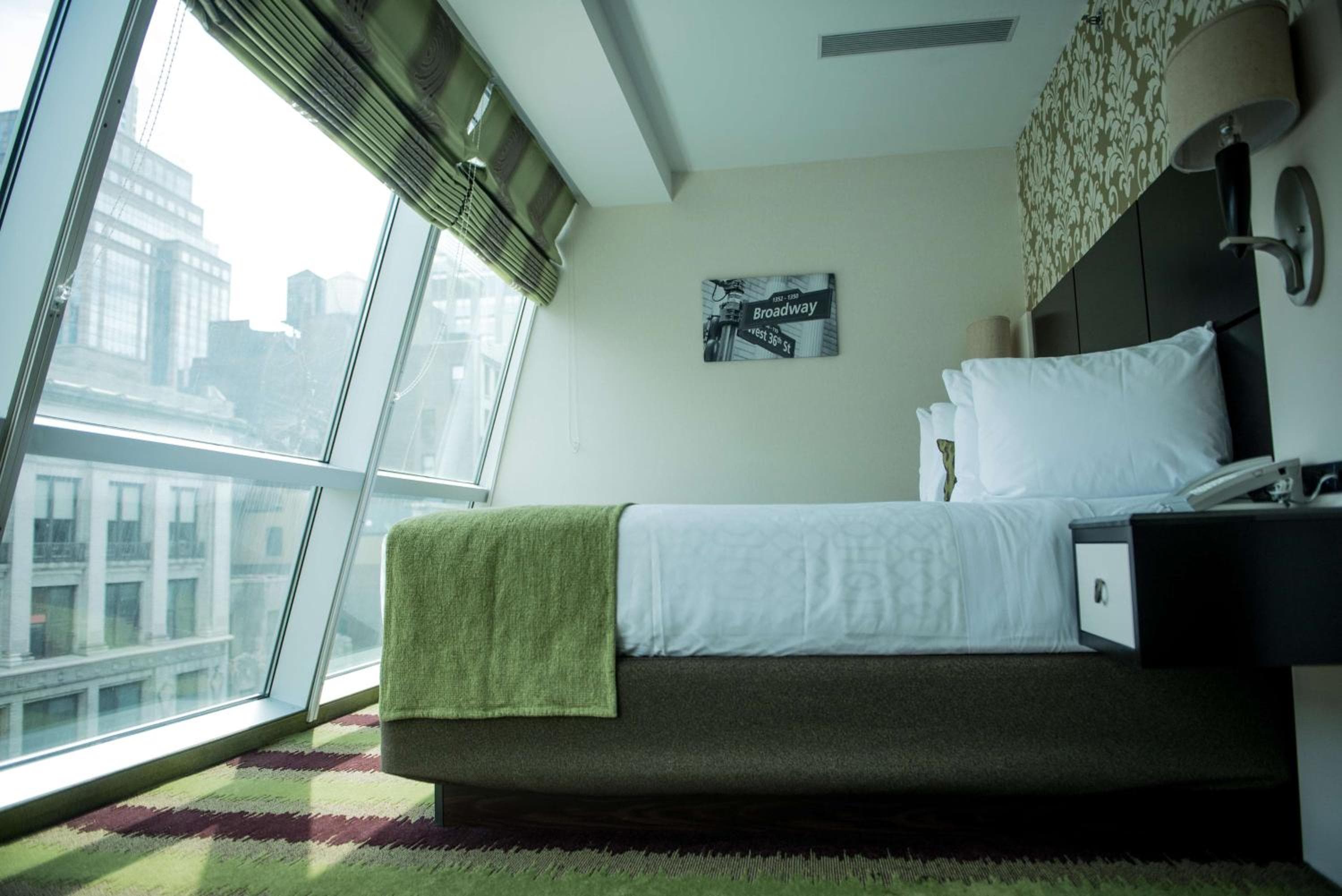 Best Western Premier Herald Square — 17