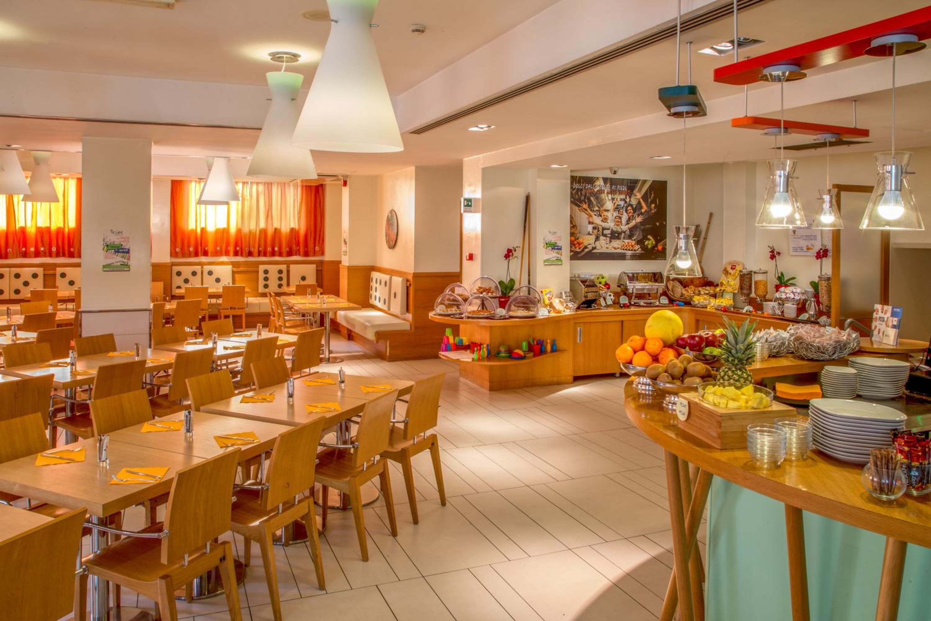 Best Western Plus Hotel Globus — 30