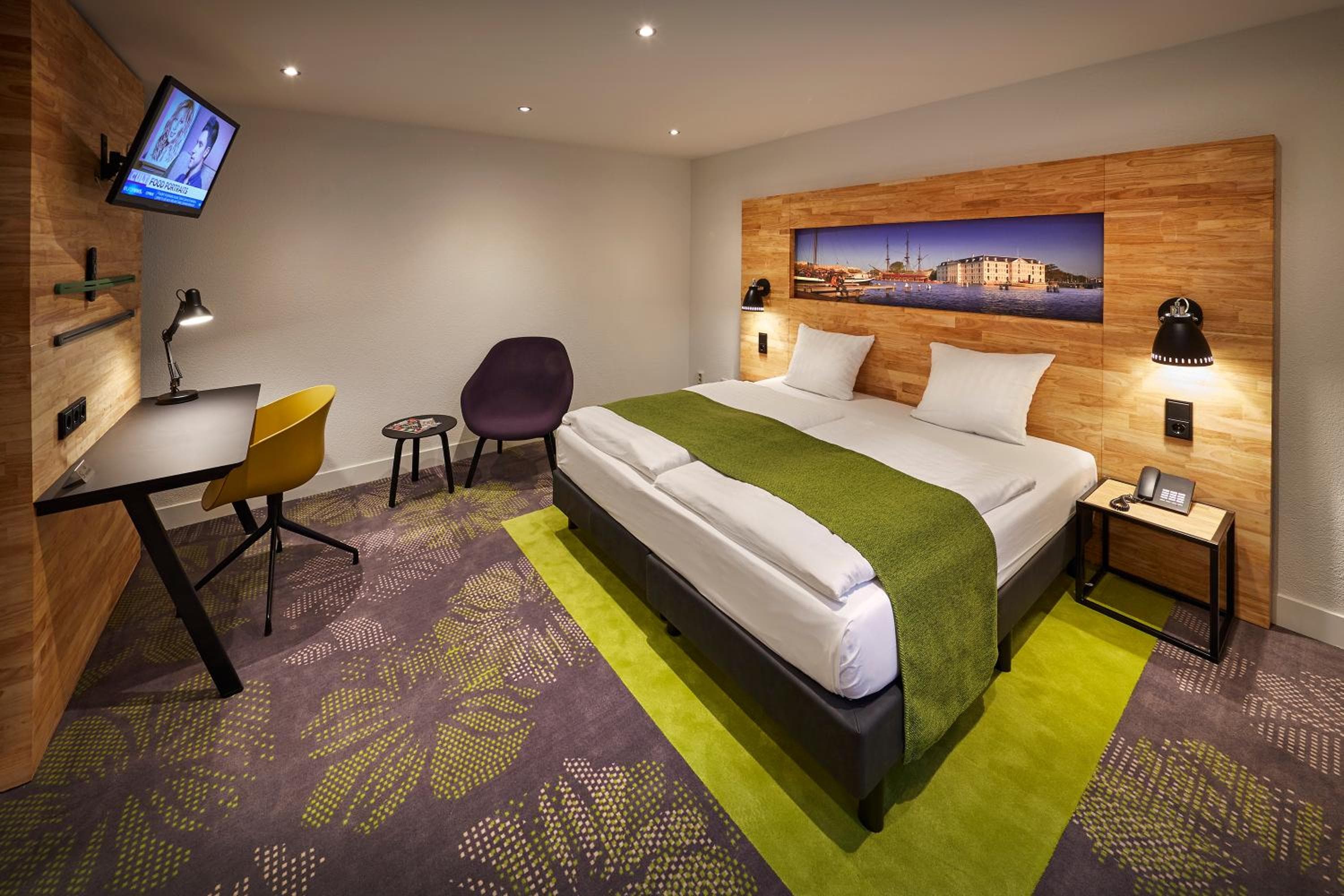 Nova Hotel — 12