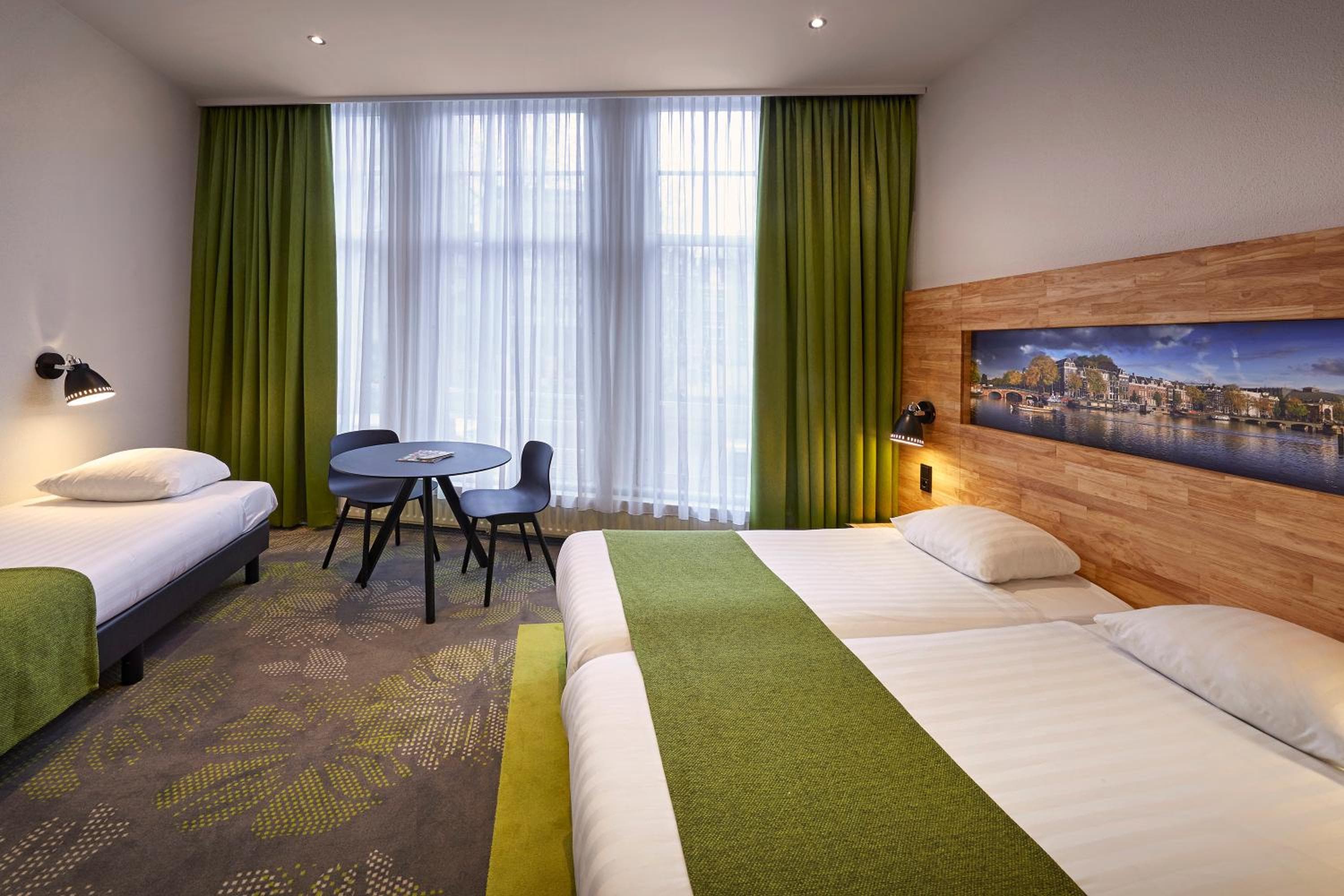 Nova Hotel — 25