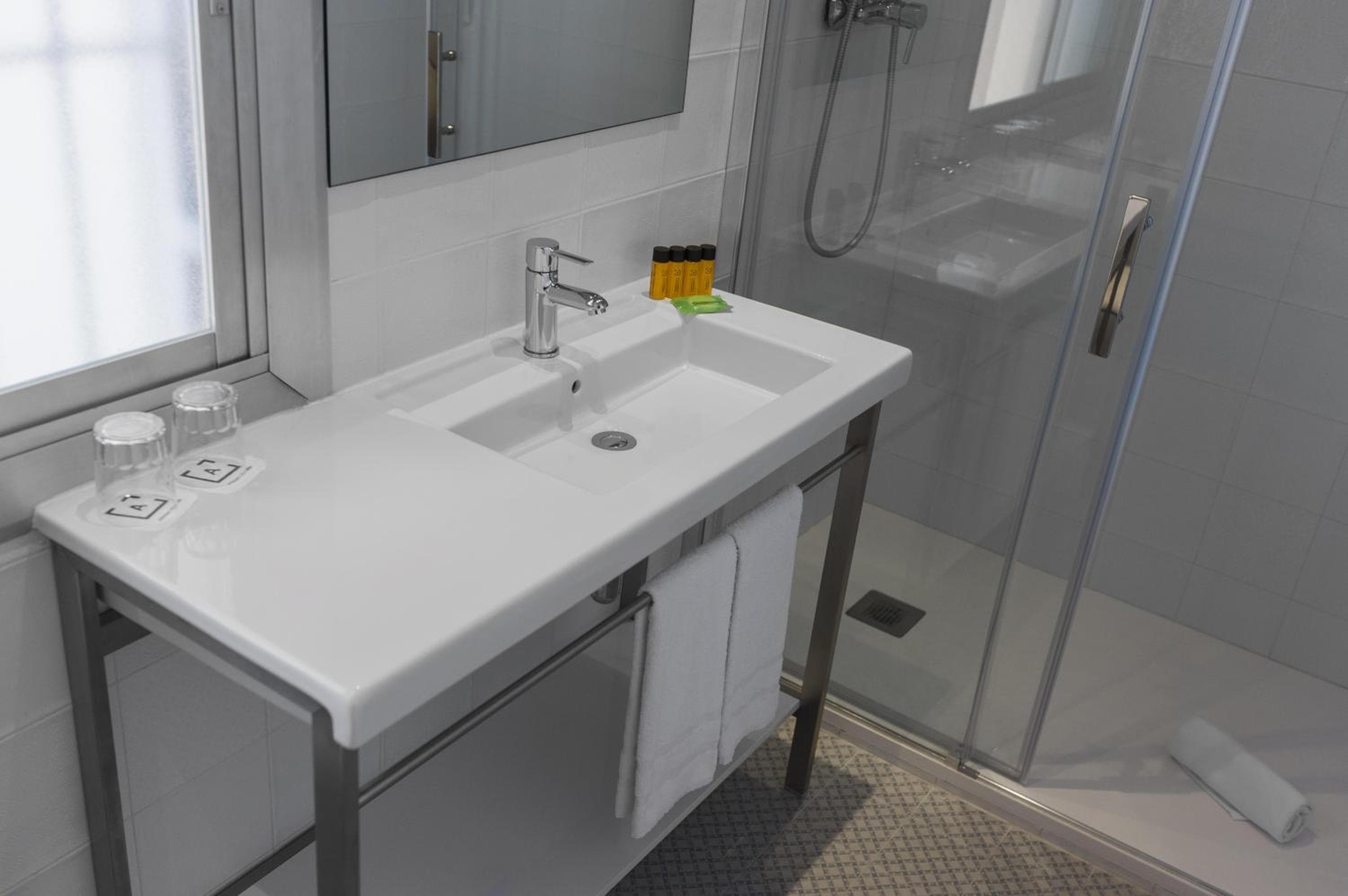 Mesón Castilla Atiram Hotels — 6