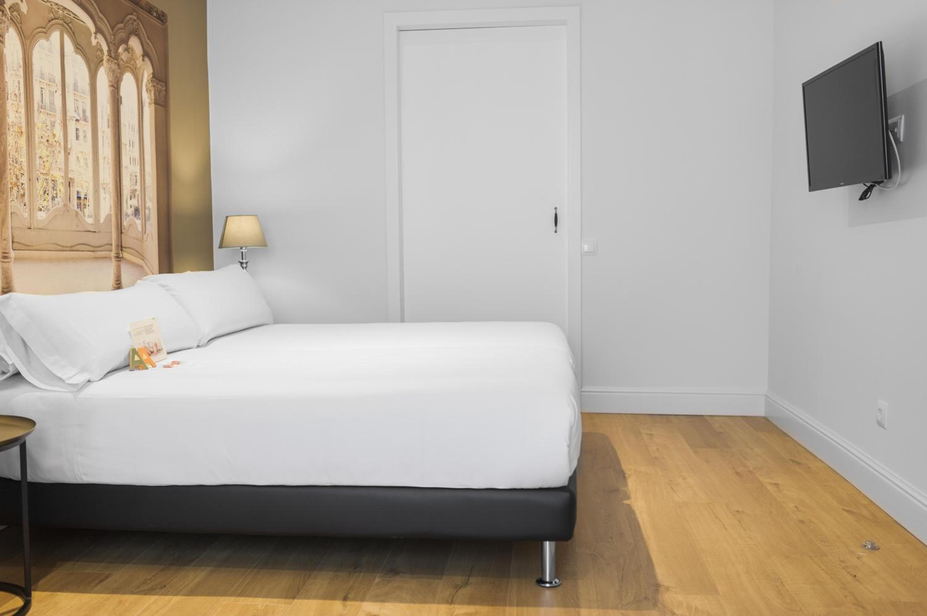 Mesón Castilla Atiram Hotels — 29