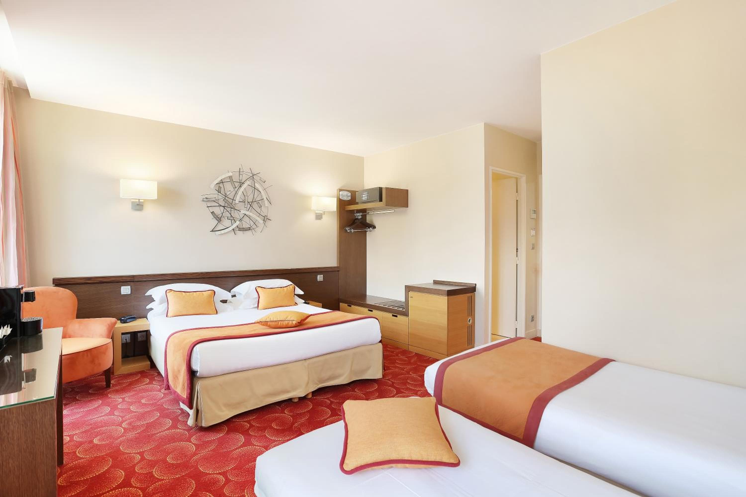 Das Grand Hotel de Normandie — 11