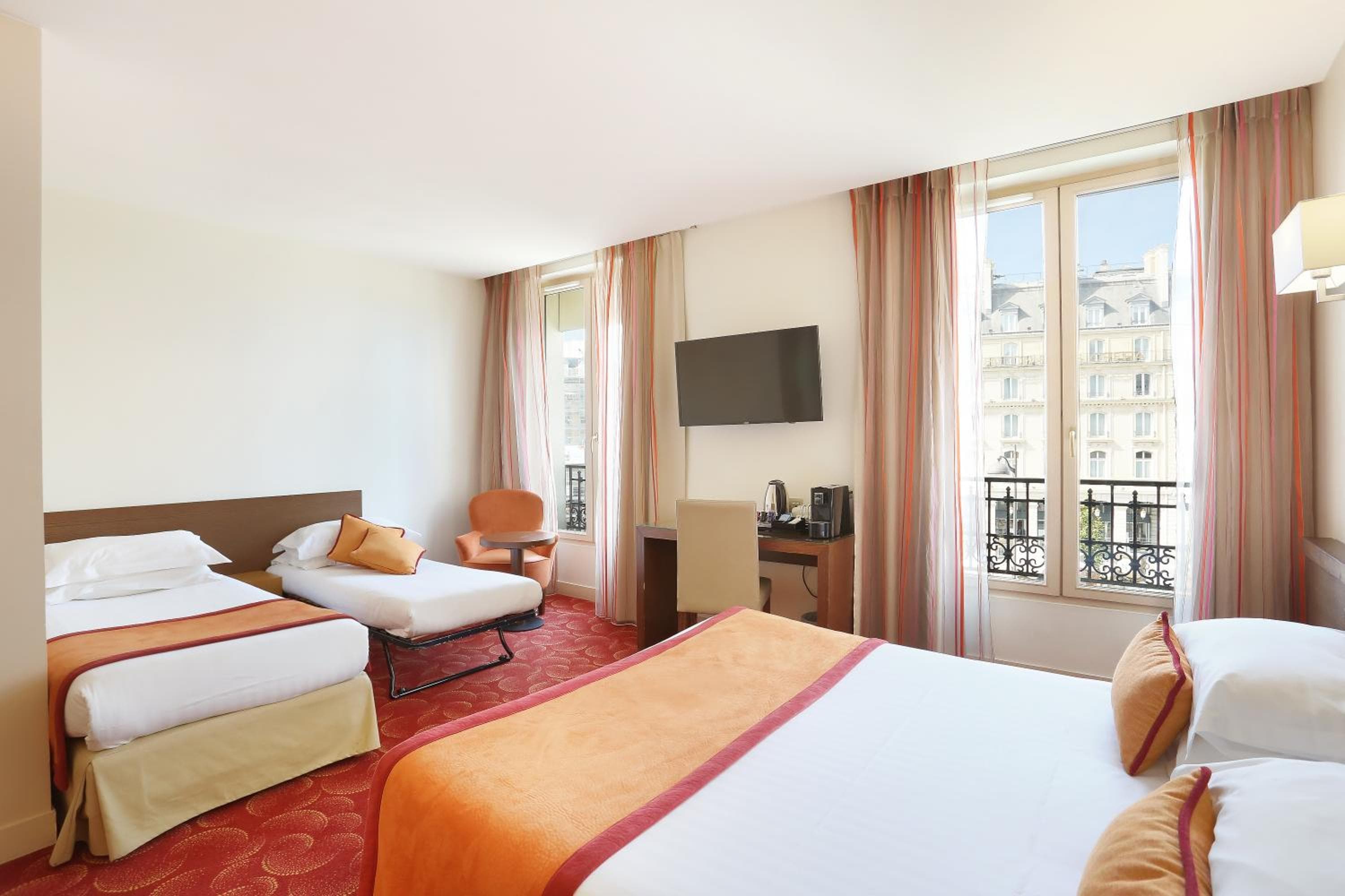 Das Grand Hotel de Normandie — 12