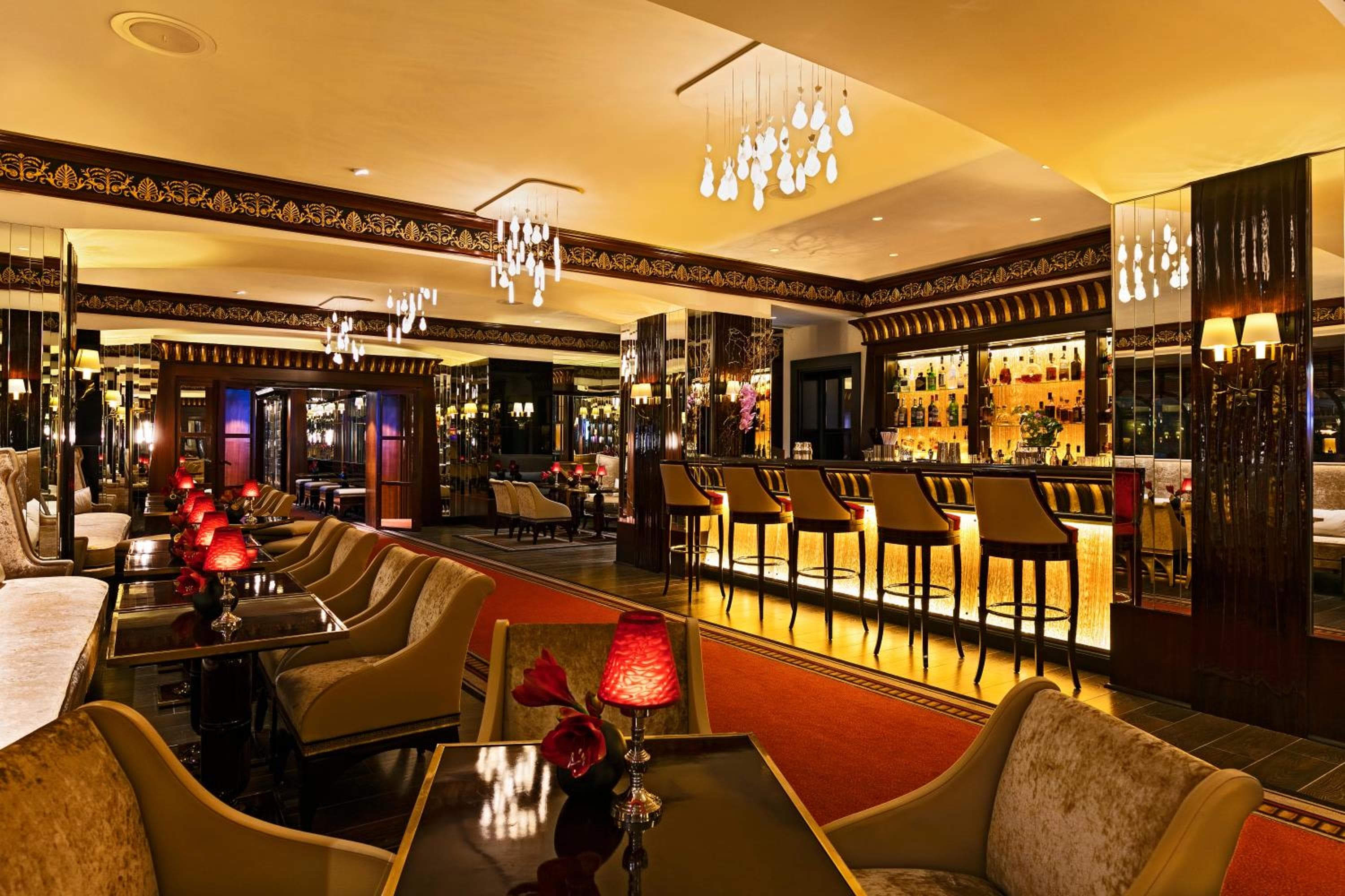 Hotel Barrière Le Majestic Cannes — 29